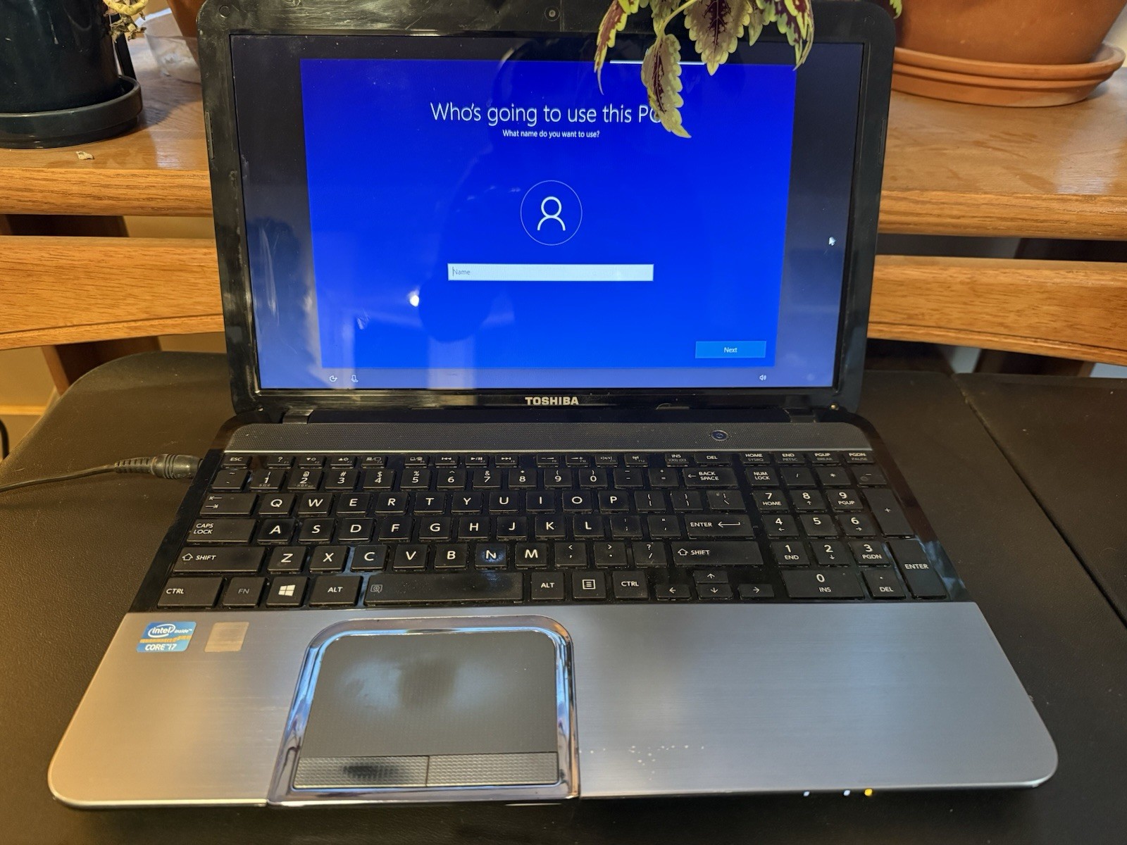Toshiba Satellite S855-S5378 15.6” Laptop i7 3rd Gen, 8GB RAM, 750G HDD – works!