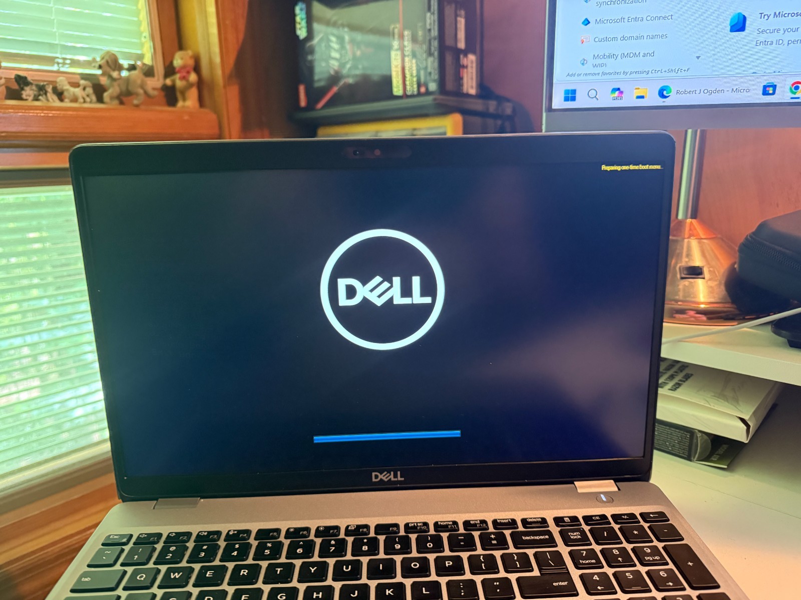 Dell Precision 3551 i5-10400H 2.60GHz (NO OS/8GB RAM/NO HDD/NO SSD)