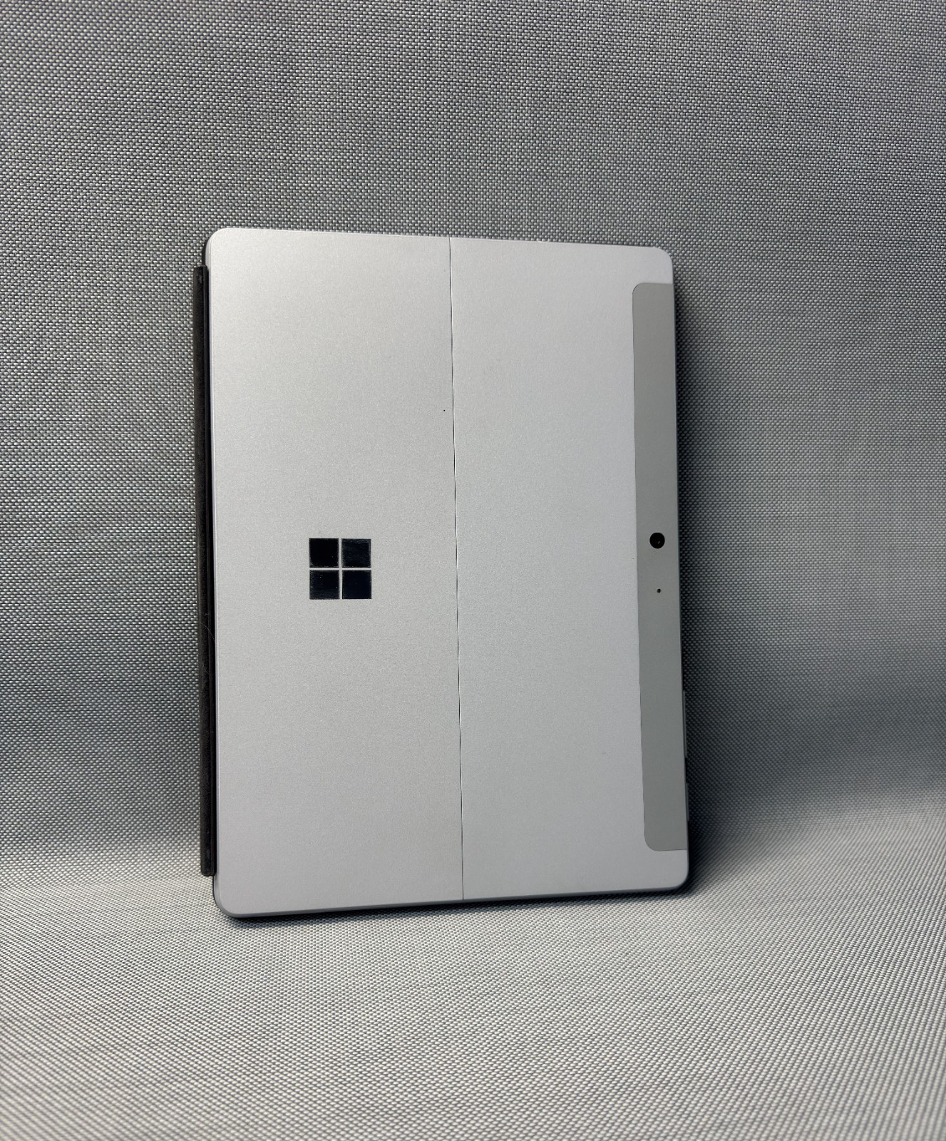 Surface Go – Pentium 4415Y, 8GB RAM, 120GB