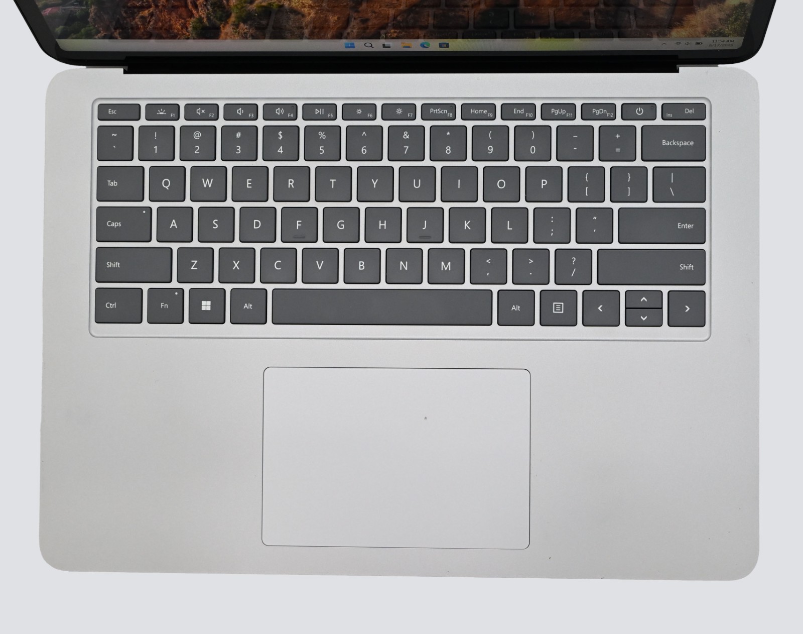 Microsoft Surface Laptop Studio i7-11370H 3.3GHz 16GB RAM 512GB SSD RTX 3050 Ti