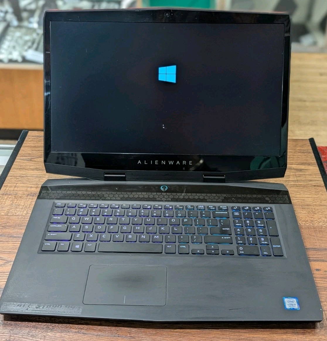 Alienware 2019 M174K UHD, Intel i7-8750,16gb RAM, Nvidia 2070, 1.5TB SSD