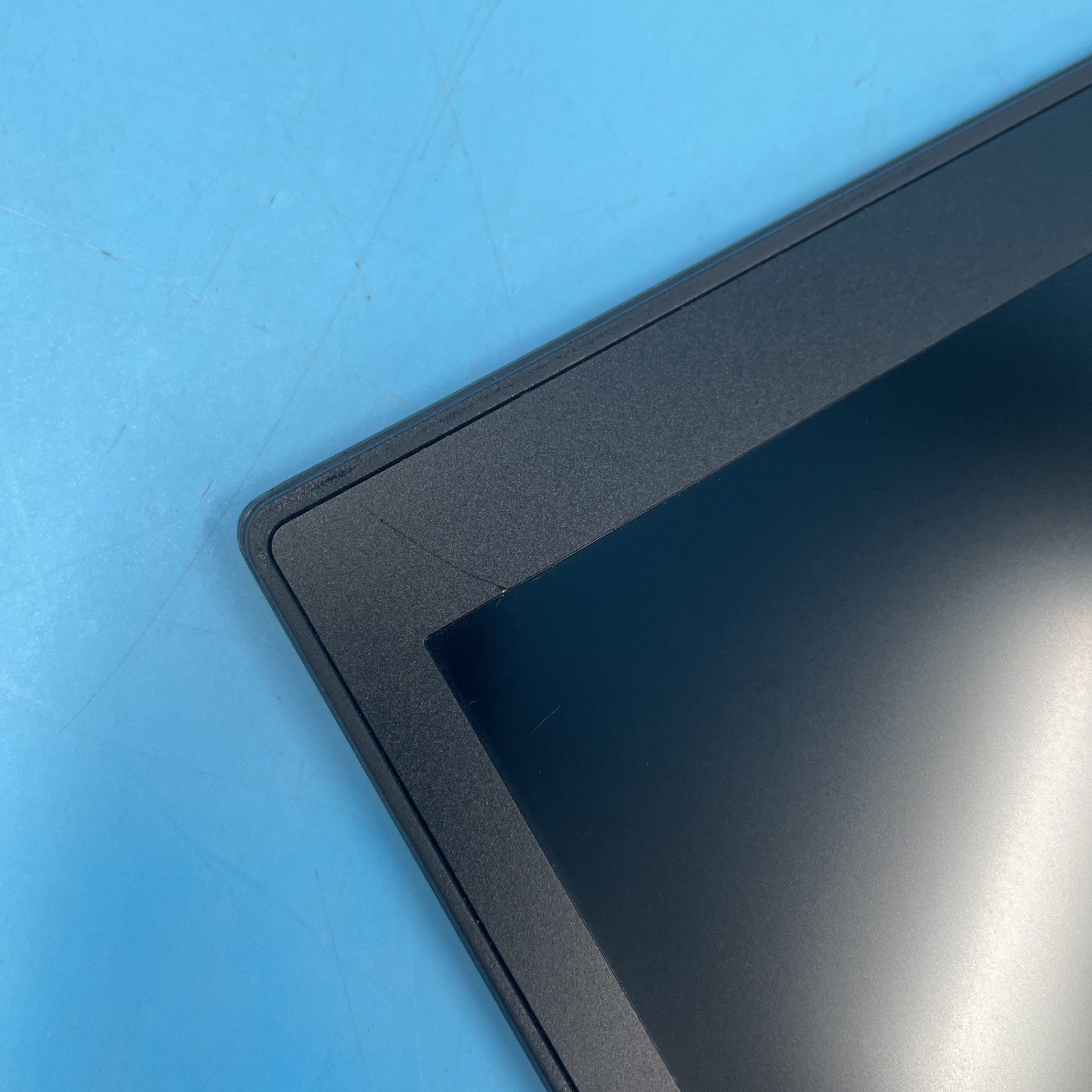 Lenovo ThinkPad T14 | Ryzen 5 Pro 4650U | 16GB RAM | 256GB SSD | W11 PRO | 77%