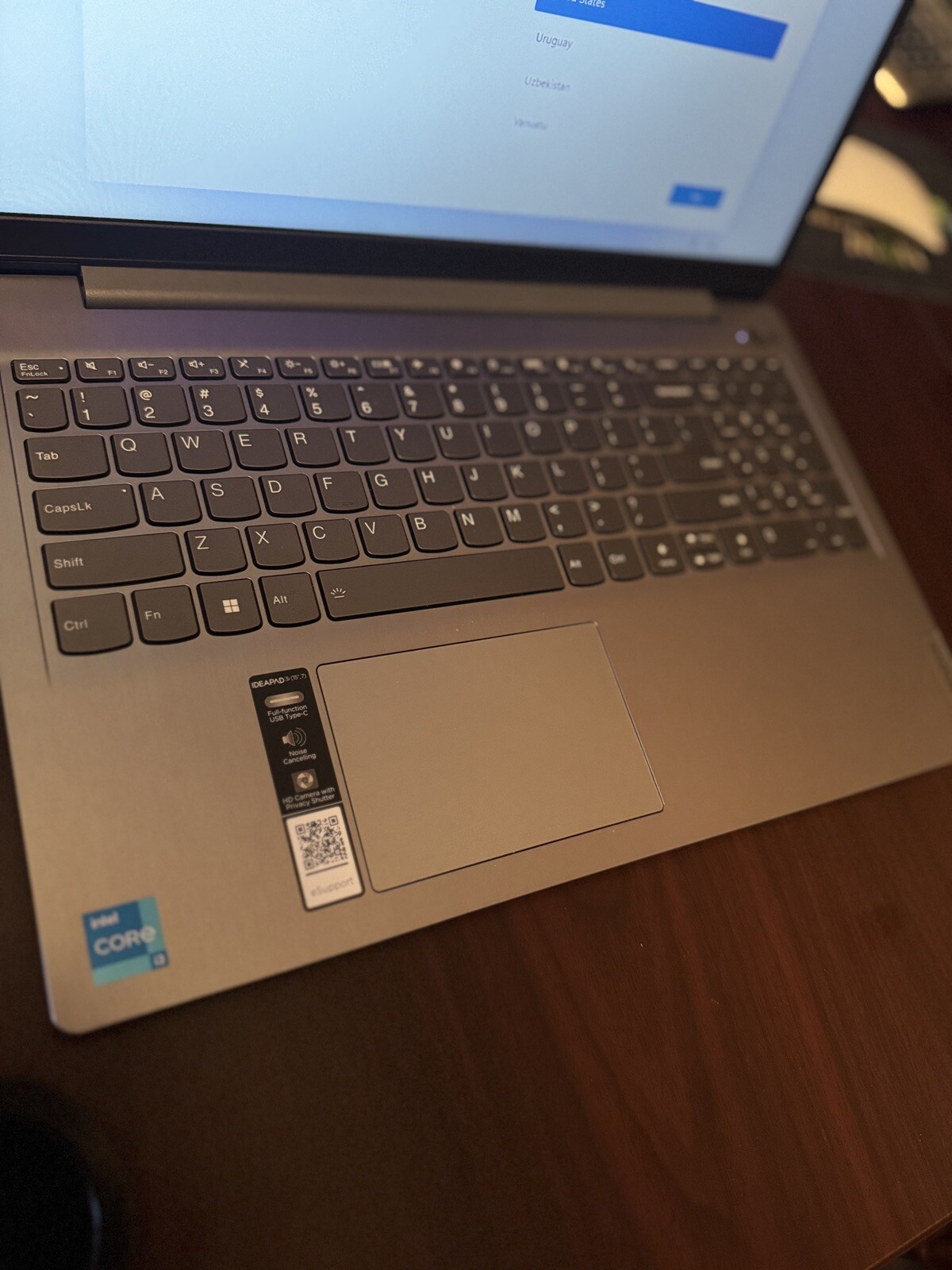 Lenovo IdeaPad 1 15IAU7 15.6″ ( 256 GB SSD, Intel Core i3 12th Gen. 1.20 GHz,…