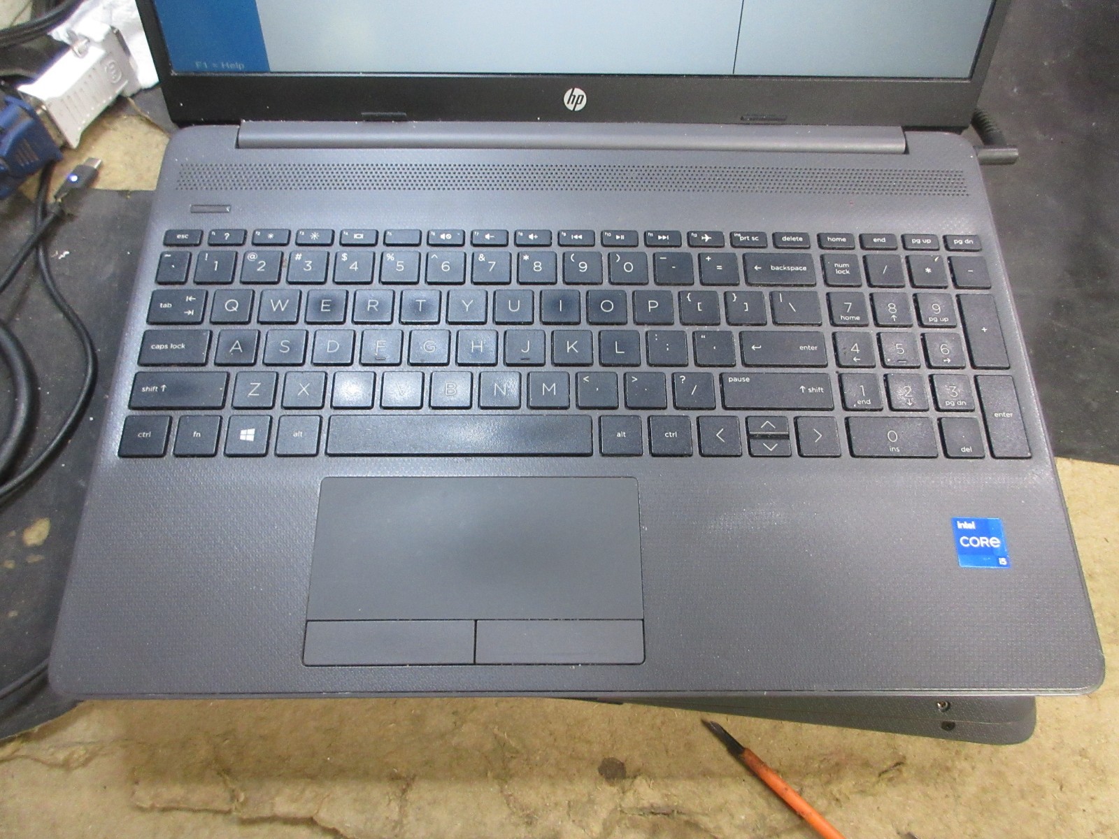 HP 250 G8 15.6″ LAPTOP i5-1135G7 2.4GHZ 8GB RAM 256GB SSD No OS