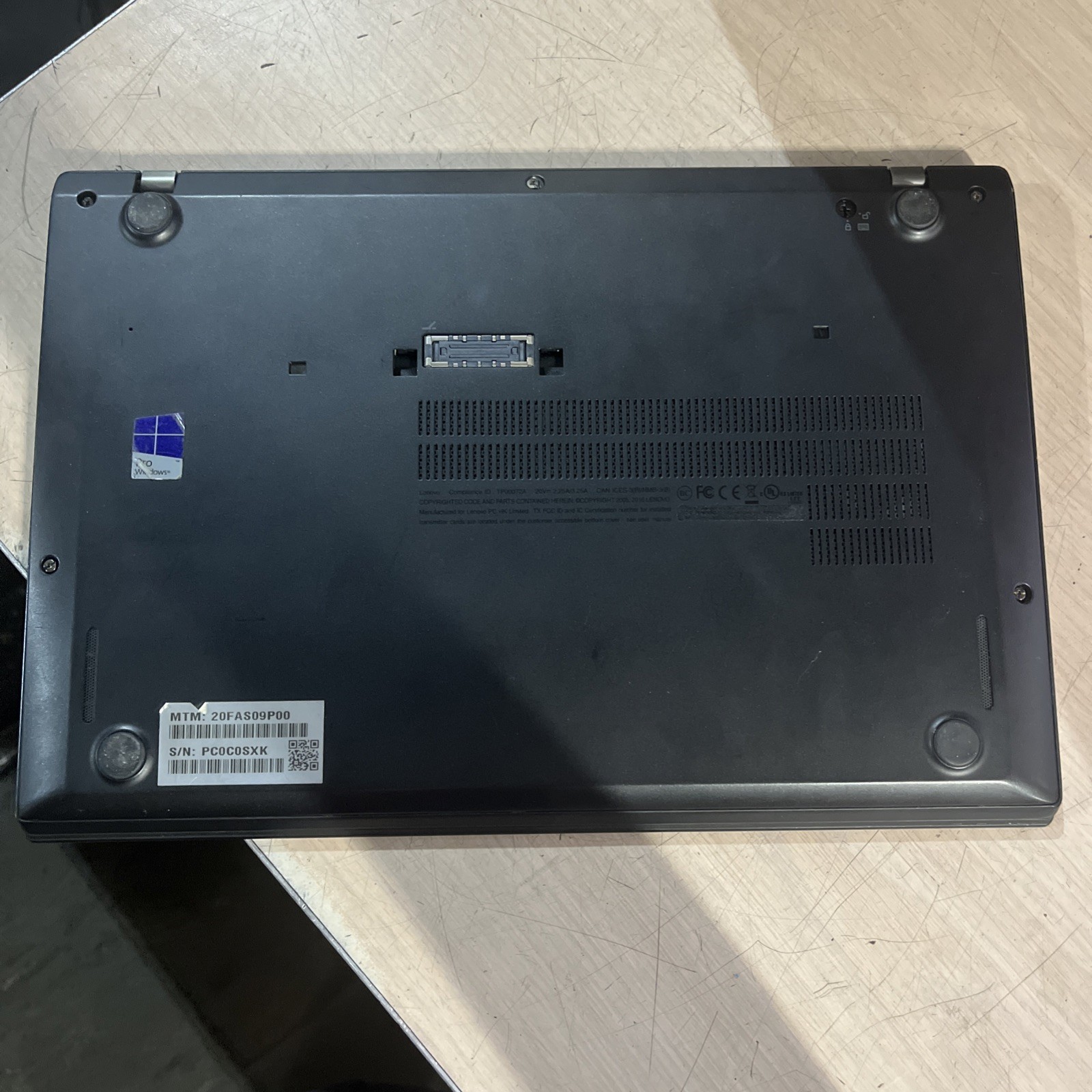 LENOVO THINKPAD T460S INTEL CORE I5-6300U 2.40GHZ 12GB RAM NO HD ,