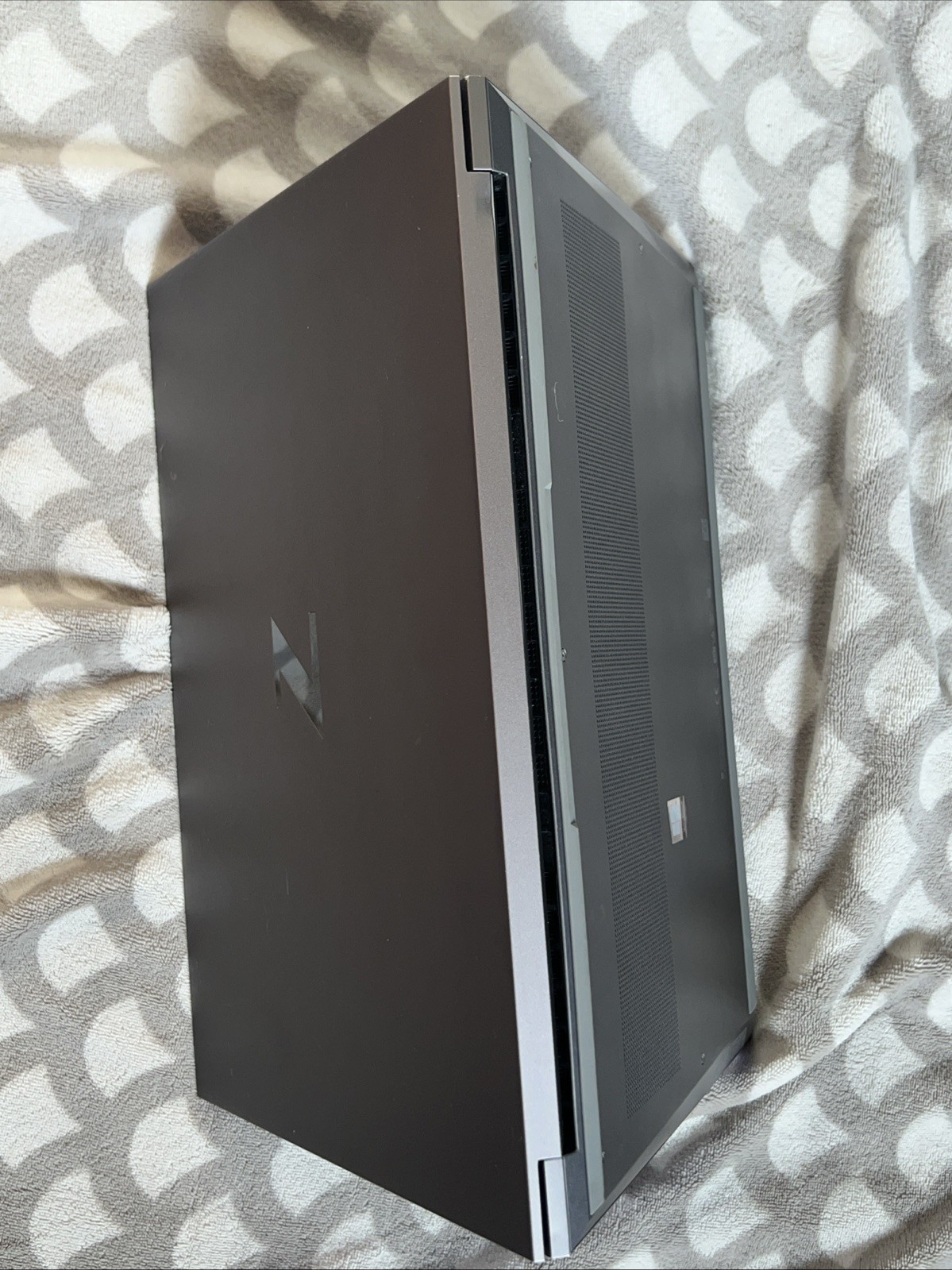 HP ZBook Studio G7 15″- i7 2.7GHz – 32GB RAM – 1TB SSD for part