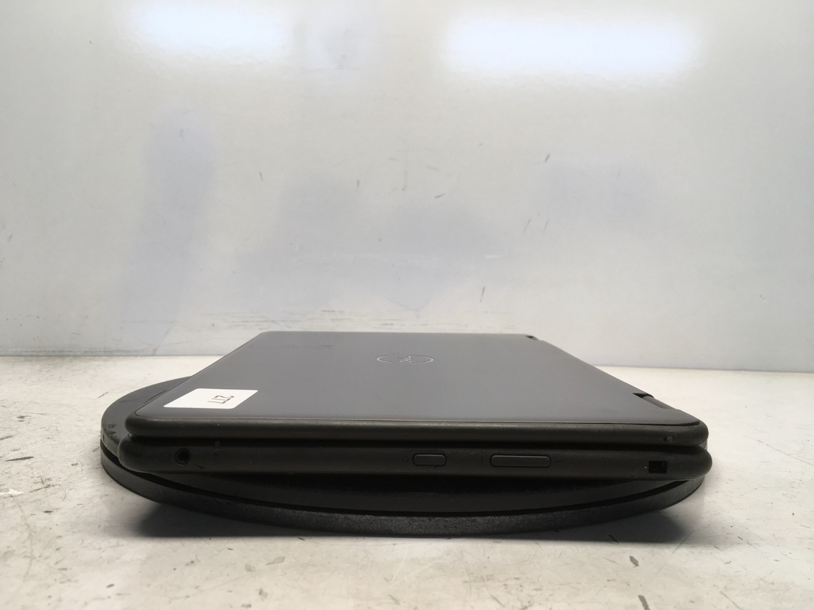 Dell Latitude 3190 2-In-1 Intel Celeron N4100 1.1GHz 4 GB NO HDD