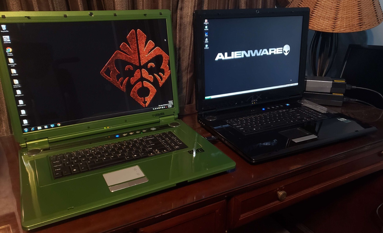 MOST RARE Voodoo ENVY HW:201 20.1in M59KE TL-68 2.4gz 8gb DDR2 7950GTX SLI MALX