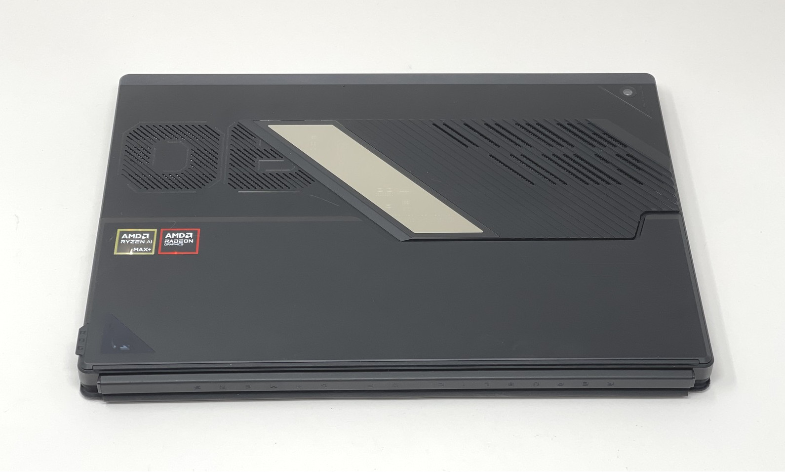 Asus ROG Flow Z13 32GB RAM 2TB SSD 13.4in Off Black 2-in-1 Gaming Excellent