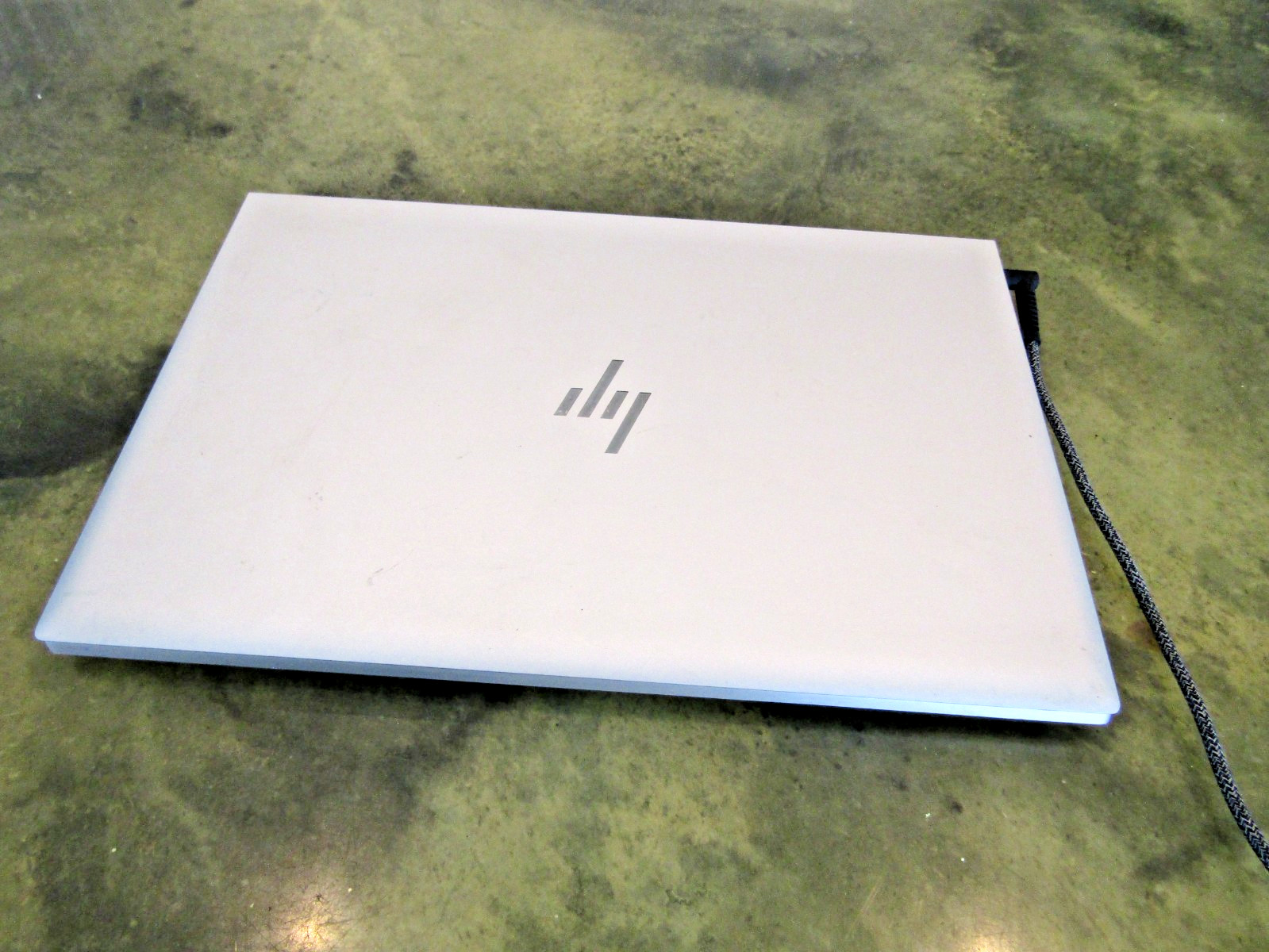 HP Hewlett Packard EliteBook 840 GB Computer Laptop Excellent Cosmetic Condition