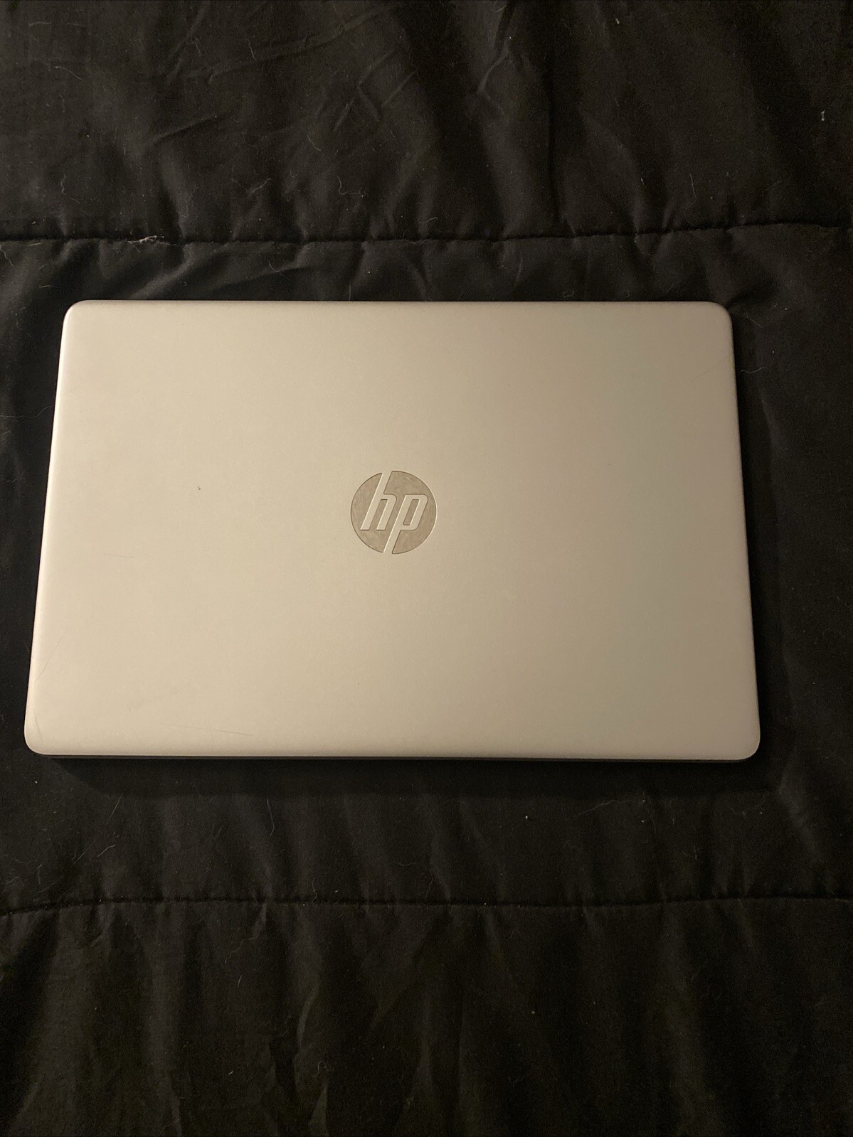 HP 15-DW3035CL 15.6″ (1TB HDD, Intel Core i5 11th Gen. 4.20 GHz, 12 GB) Laptop