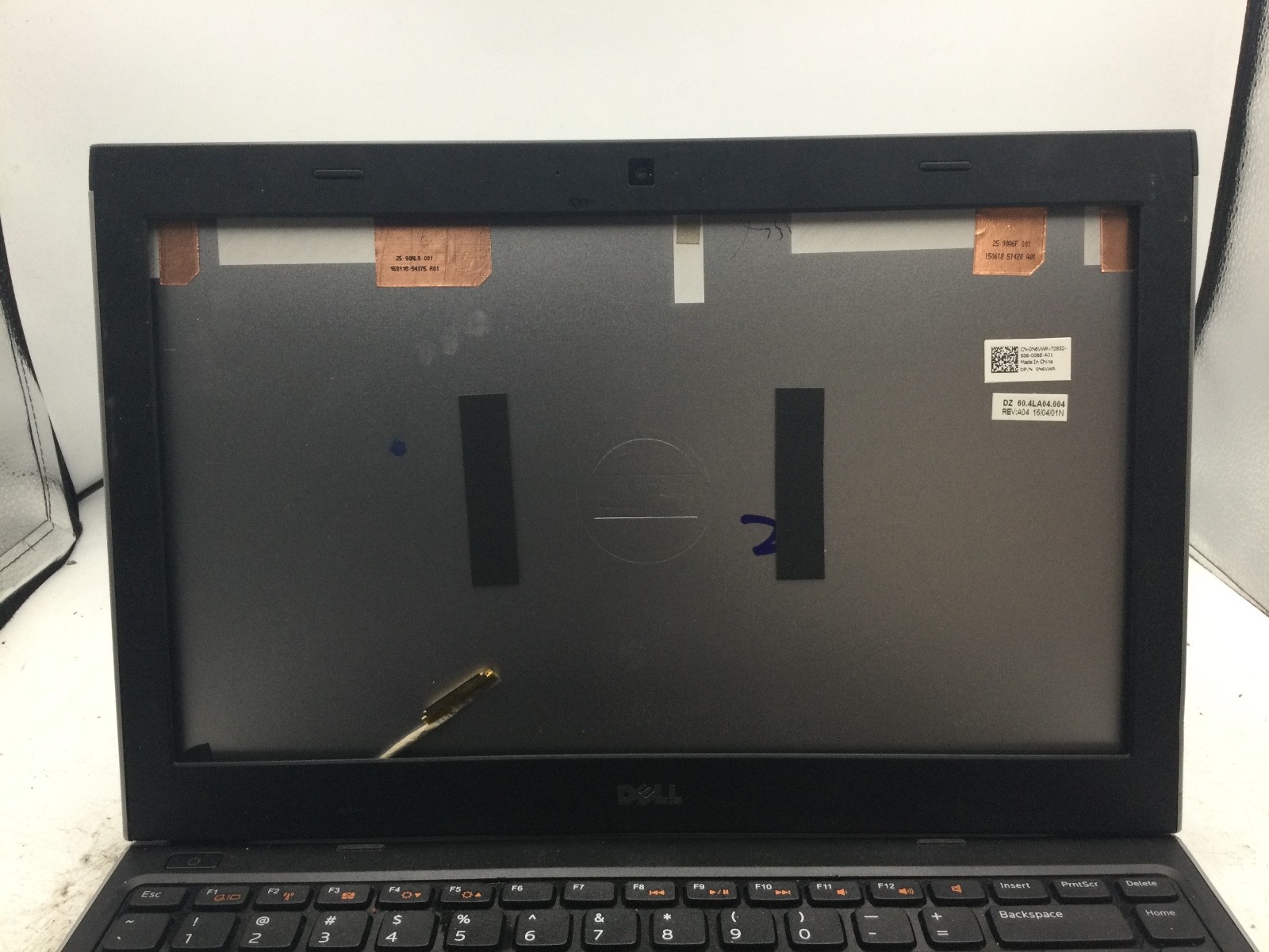 Dell Latitude 3330 13″ Laptop – Intel Core i3 – NO RAM – NO BOOT – READ -BB