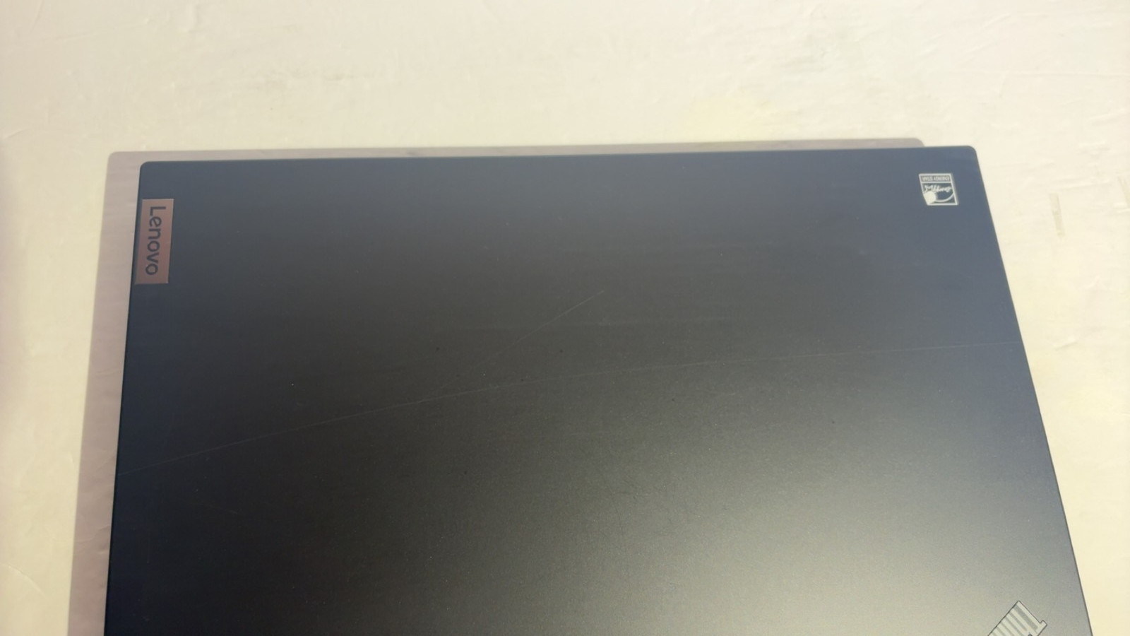 Lenovo ThinkPad P15v Gen 1 Touchscreen i7-10875H 16GB 512GB SSD Win11 15.6″
