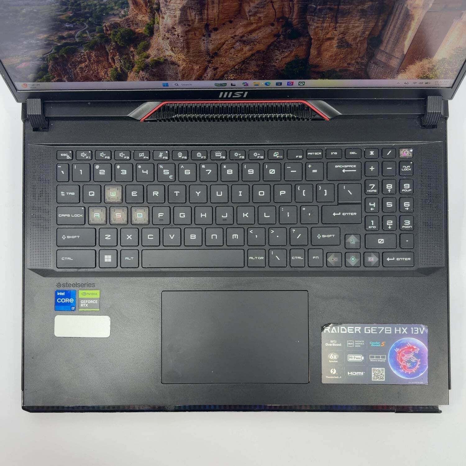 Broken MSI Raider GE78HX 13VG i7-13700HX 16GB RAM 1TB SSD GeForce RTX 4070 READ