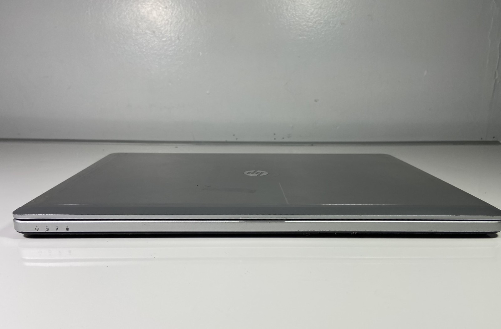 HP EliteBook Folio 9480m Laptop [Core i5-4310U 2 GHz 8 GB NO HDD/ SSD / OS] 14″