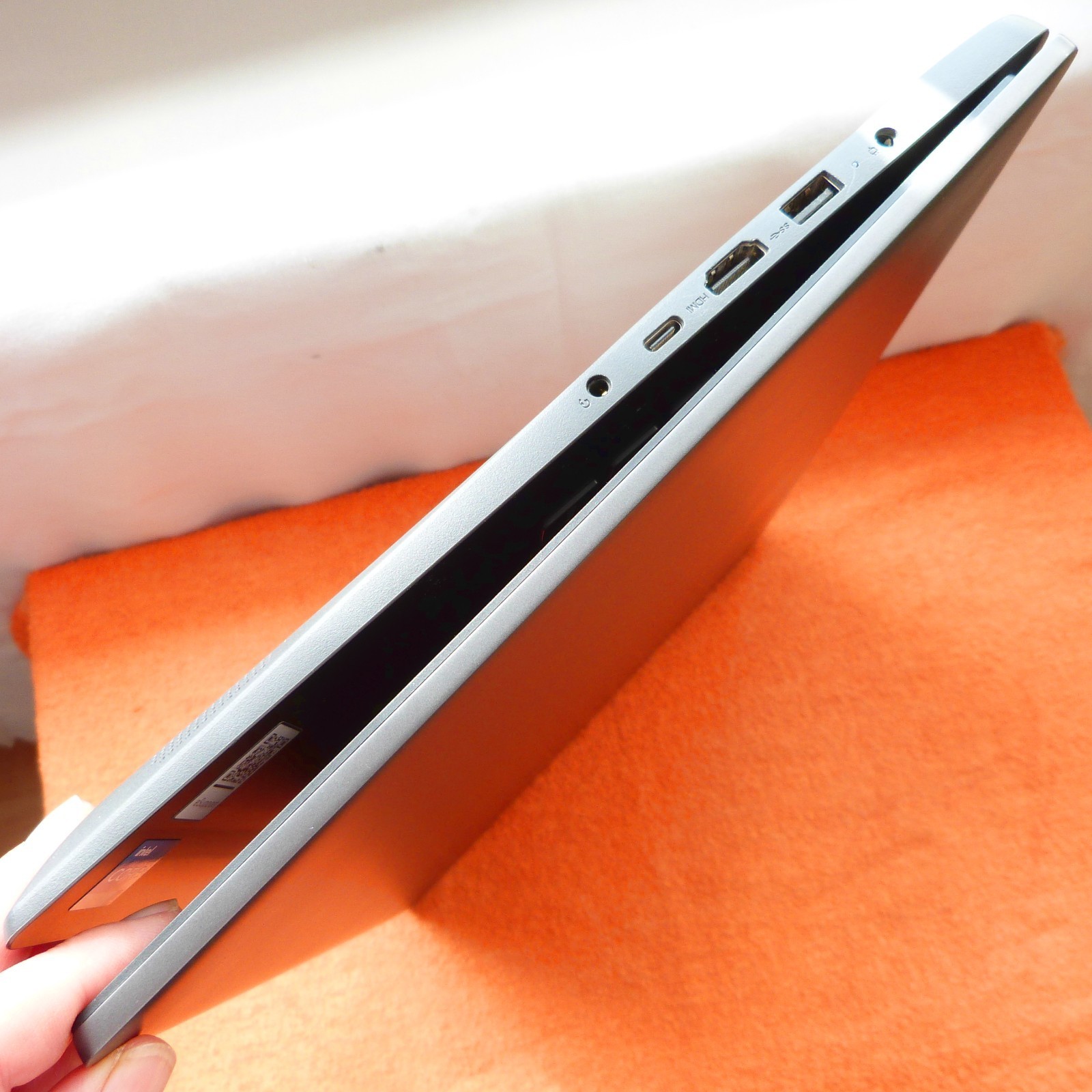 Lenovo V17 G3 17 inch Ultrabook l 12GEN Intel HEXA CORE I 1TB SSD Windows 11 PRO