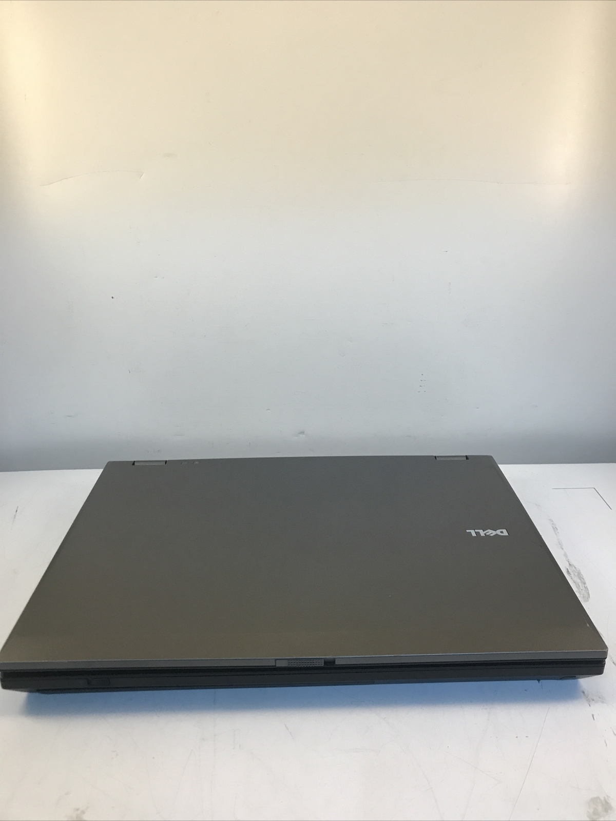 Dell Latitude E5410 Core i5 CPU M560 2.67GHz 2 GB RAM. NO HDD. Boot to BIOS