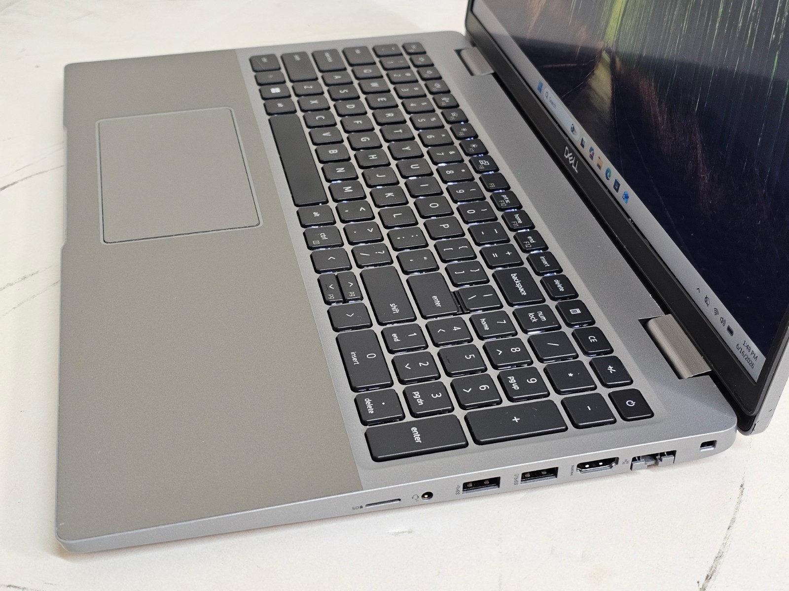 Dell Latitude 5520 Laptop – 2.6 GHz i5-1145G7 16GB 512GB 15.6″ Touchscreen SP33