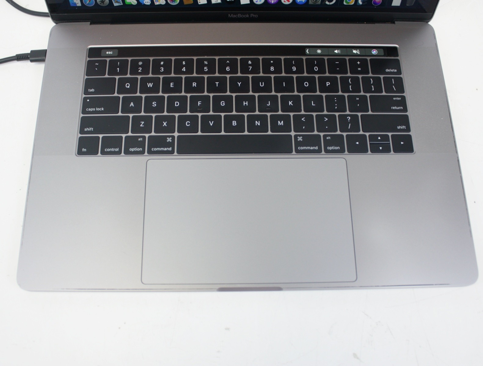 Macbook Pro 2016 15″ Laptop Intel Core I7 16GB Ram 500GB SSD With TouchBar
