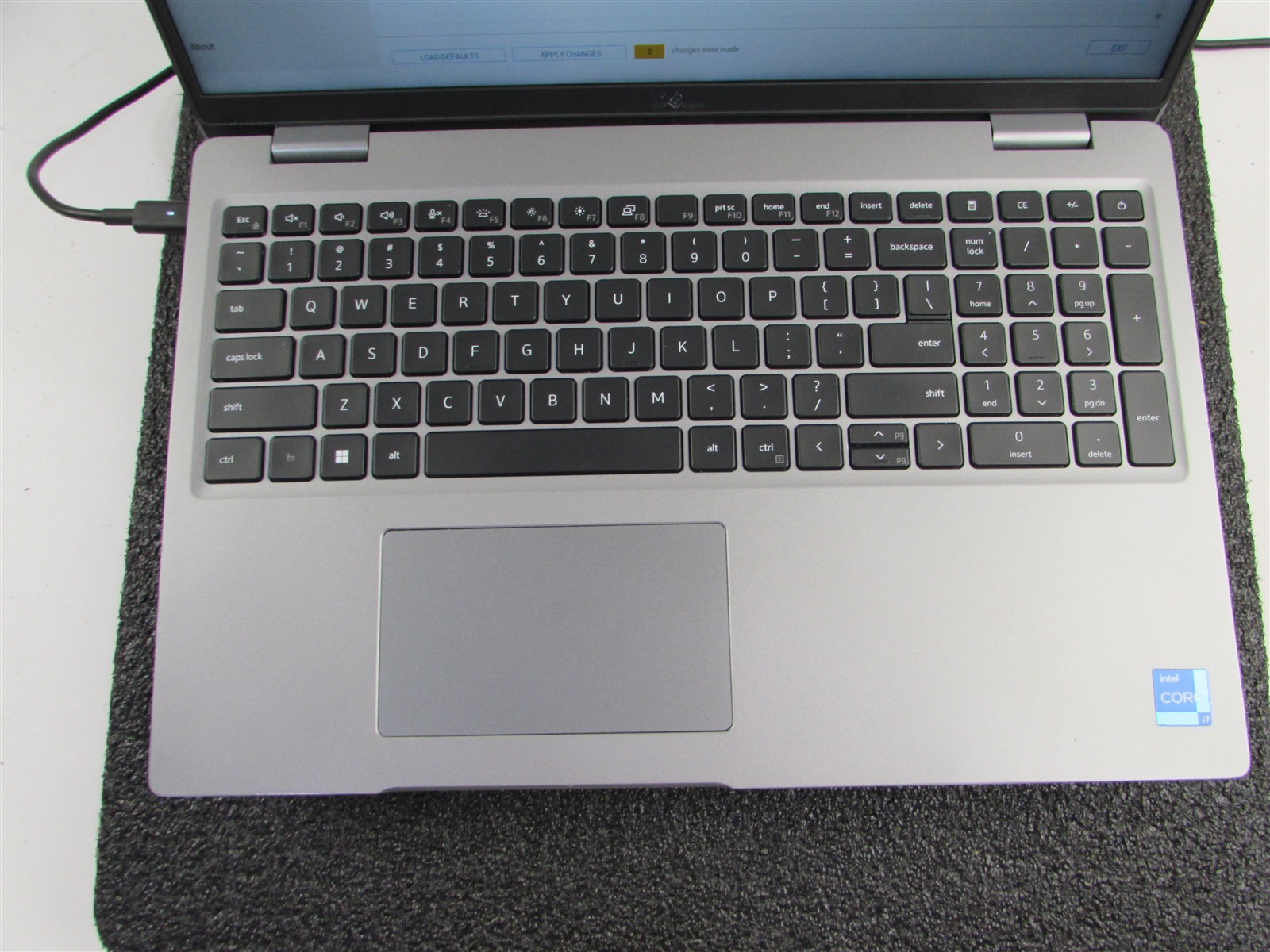 DELL LATITUDE 5531 1920X1080 FHD I7-12800H (14 CORES 1TB SSD 32GB RAM NO O.S/BAT