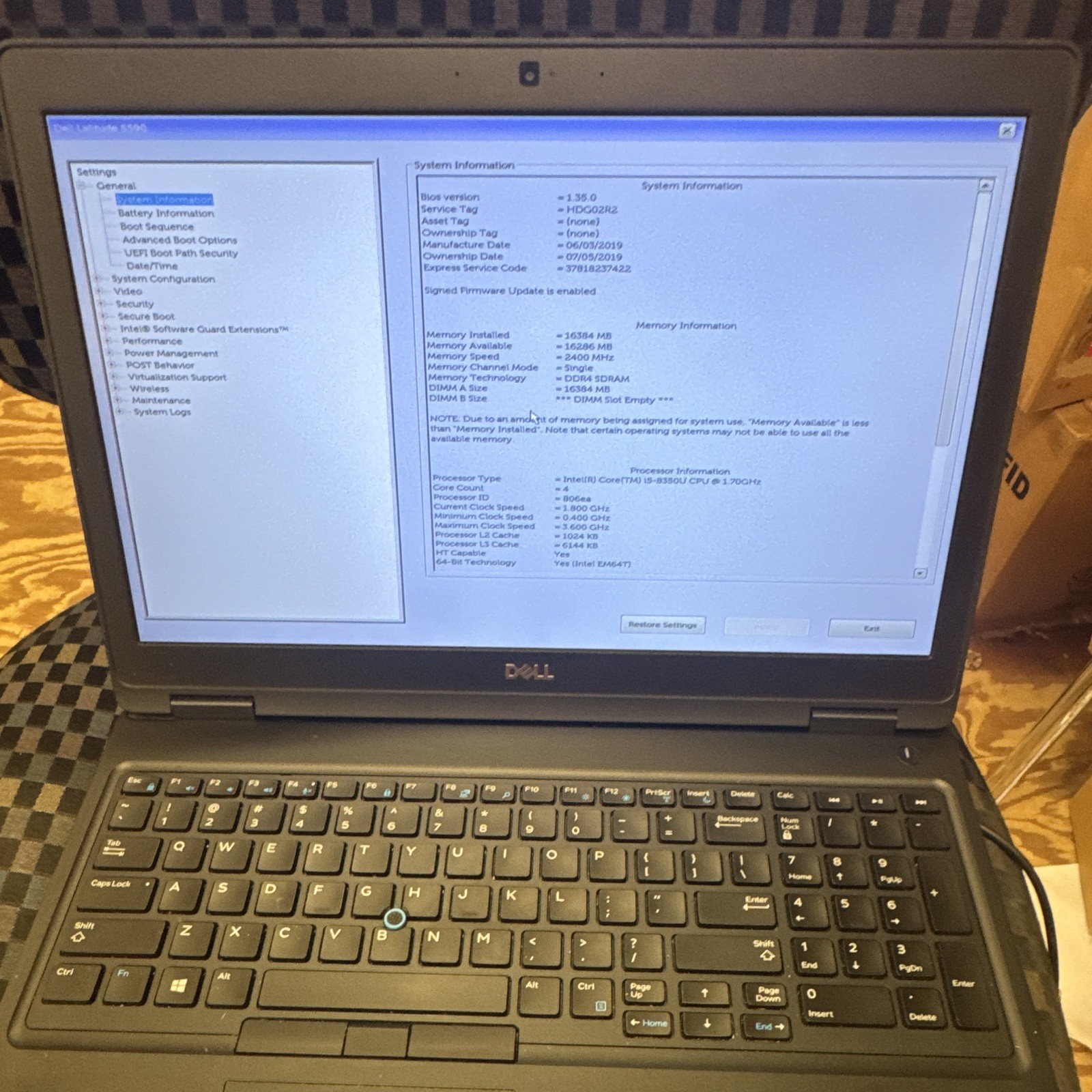 Dell Latitude 5590 15.6″ i5-8350U 16GB 512GB SSD Win 11 Pro Black