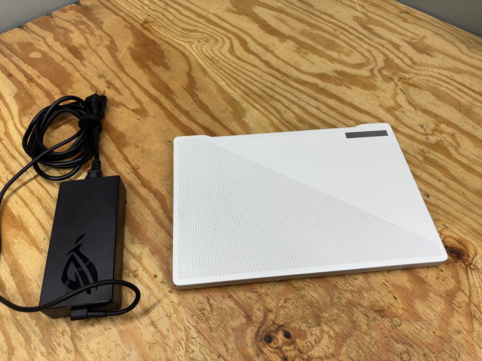 ASUS ROG Zephyrus G14 Ryzen 9 4900HS RTX 2060 16GB 512GB SSD Gaming Win11