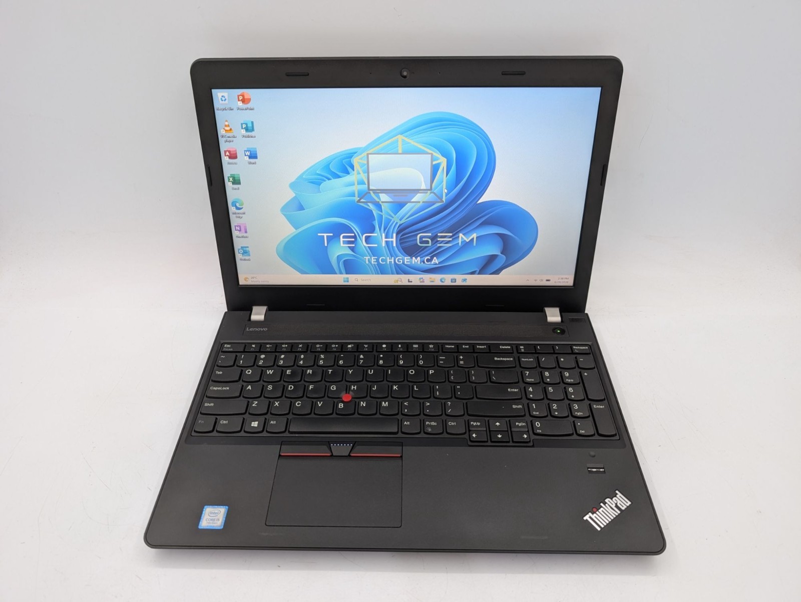Lenovo ThinkPad E570 15.6″ Intel i5-7200U 16GB RAM 1TB HDD 256GB SSD Win 11 Pro