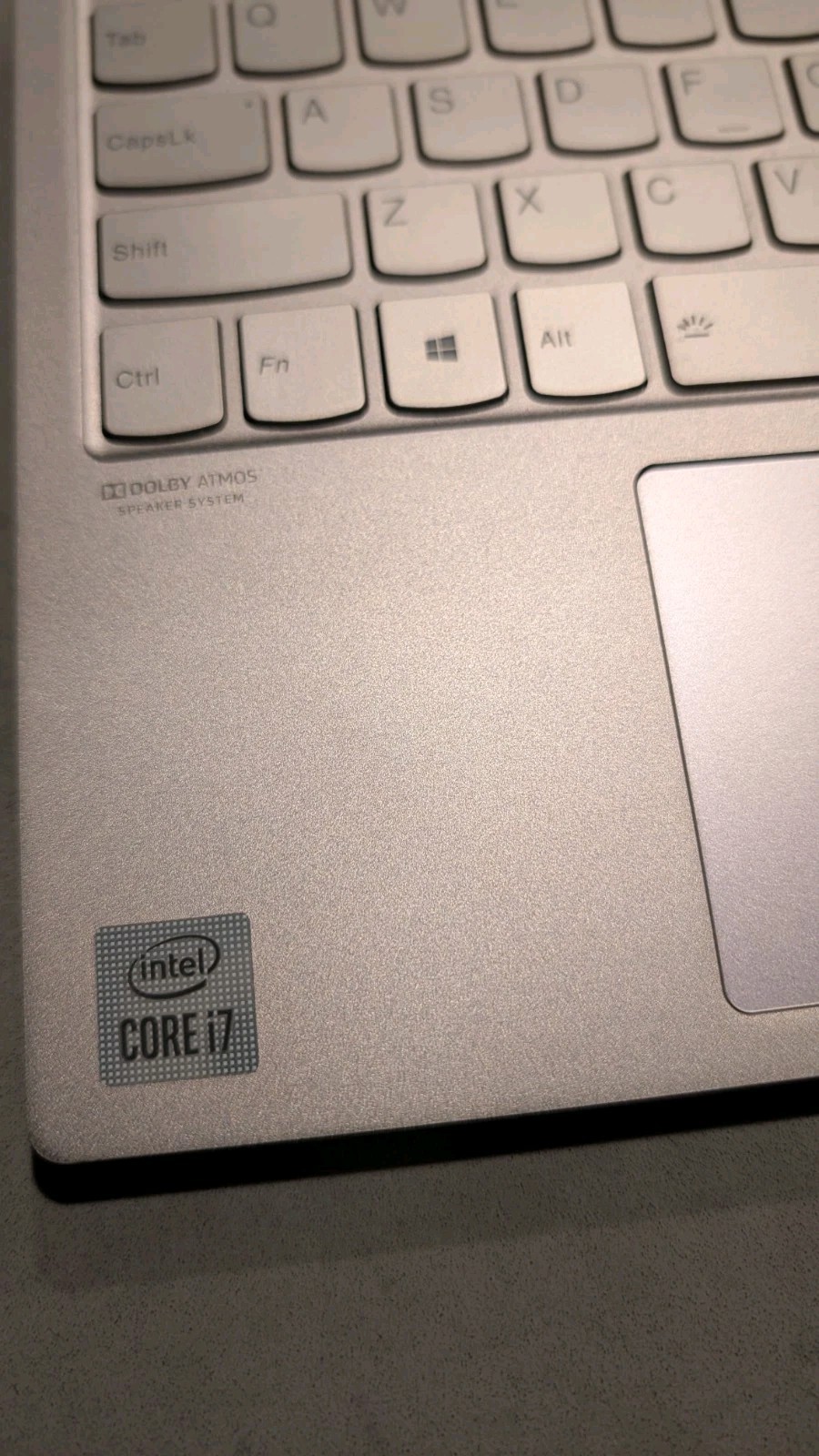 Lenovo Yoga Convertible 2-in-1 Laptop Intel Core i7 Silver Dolby Atmos