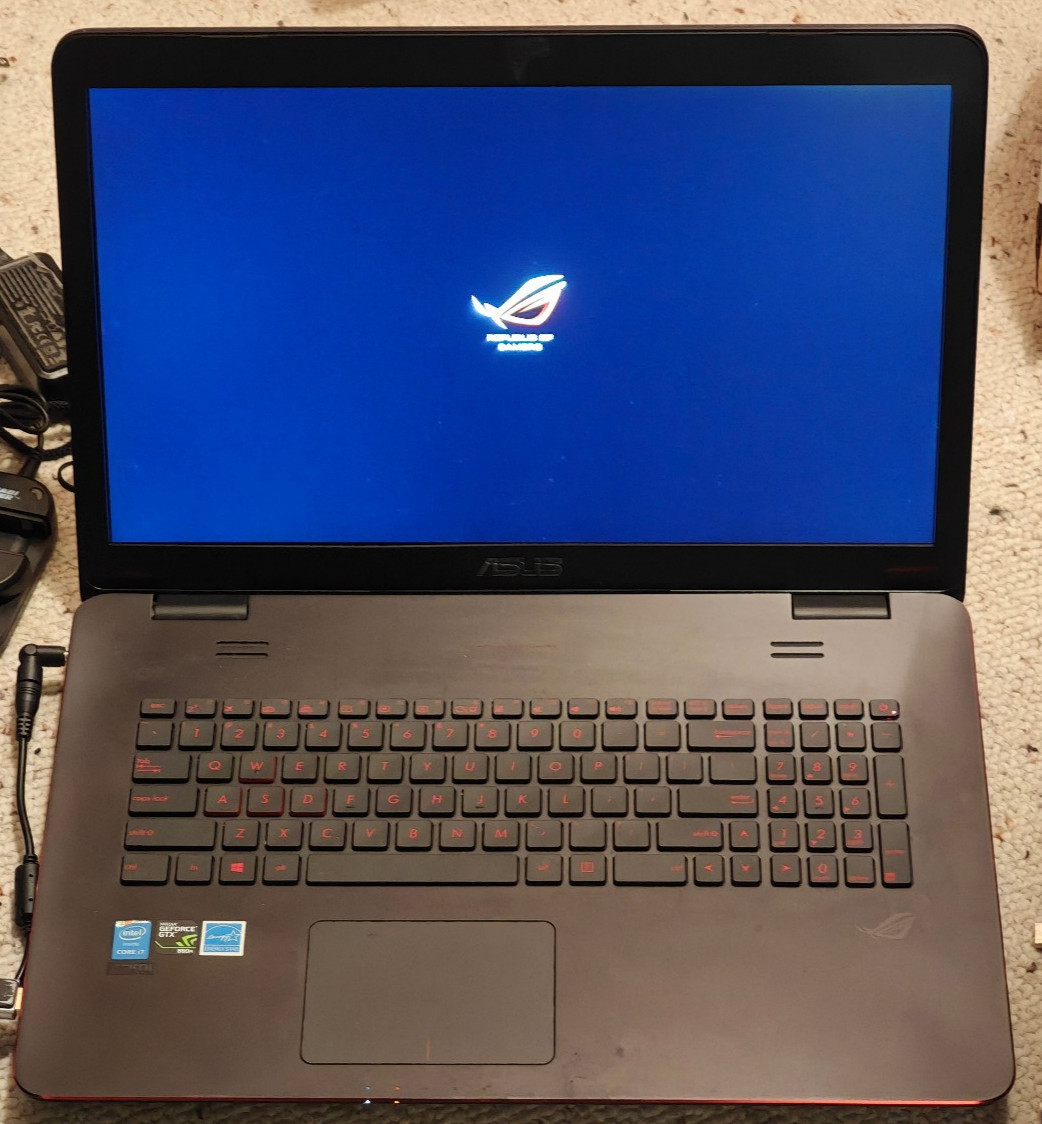 Asus ROG G771 – 150GB HDD, 2GB RAM, Intel i7-4710HQ, Nvidia GTX 860M