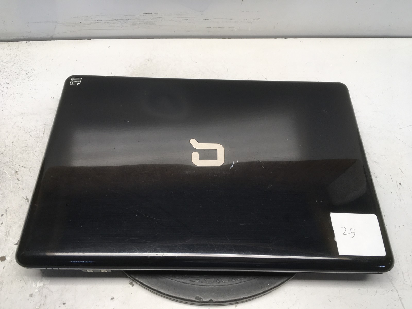 Compaq Presario CQ60-615DX Intel Celeron 900 2.2GHz 2 GB NO HDD No Batt