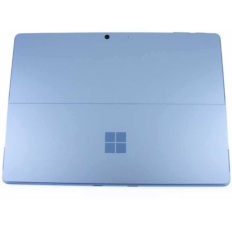 Microsoft Surface Pro 9 – 13″ – i5 – 8GB RAM – 256GB SSD – Sapphire – QEZ-00035