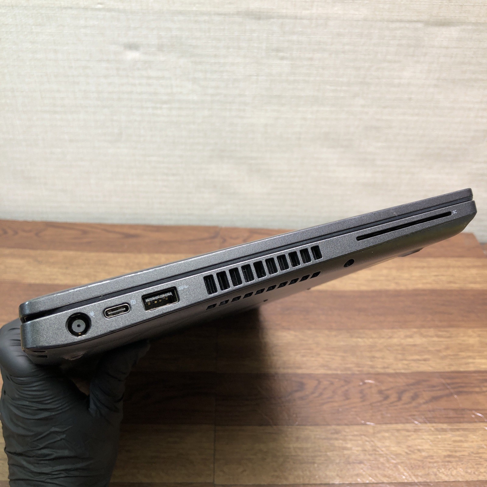 Dell Latitude 5400 14” Core i5-8350U 1.70GHz 256GB SSD 16GB RAM DDR4