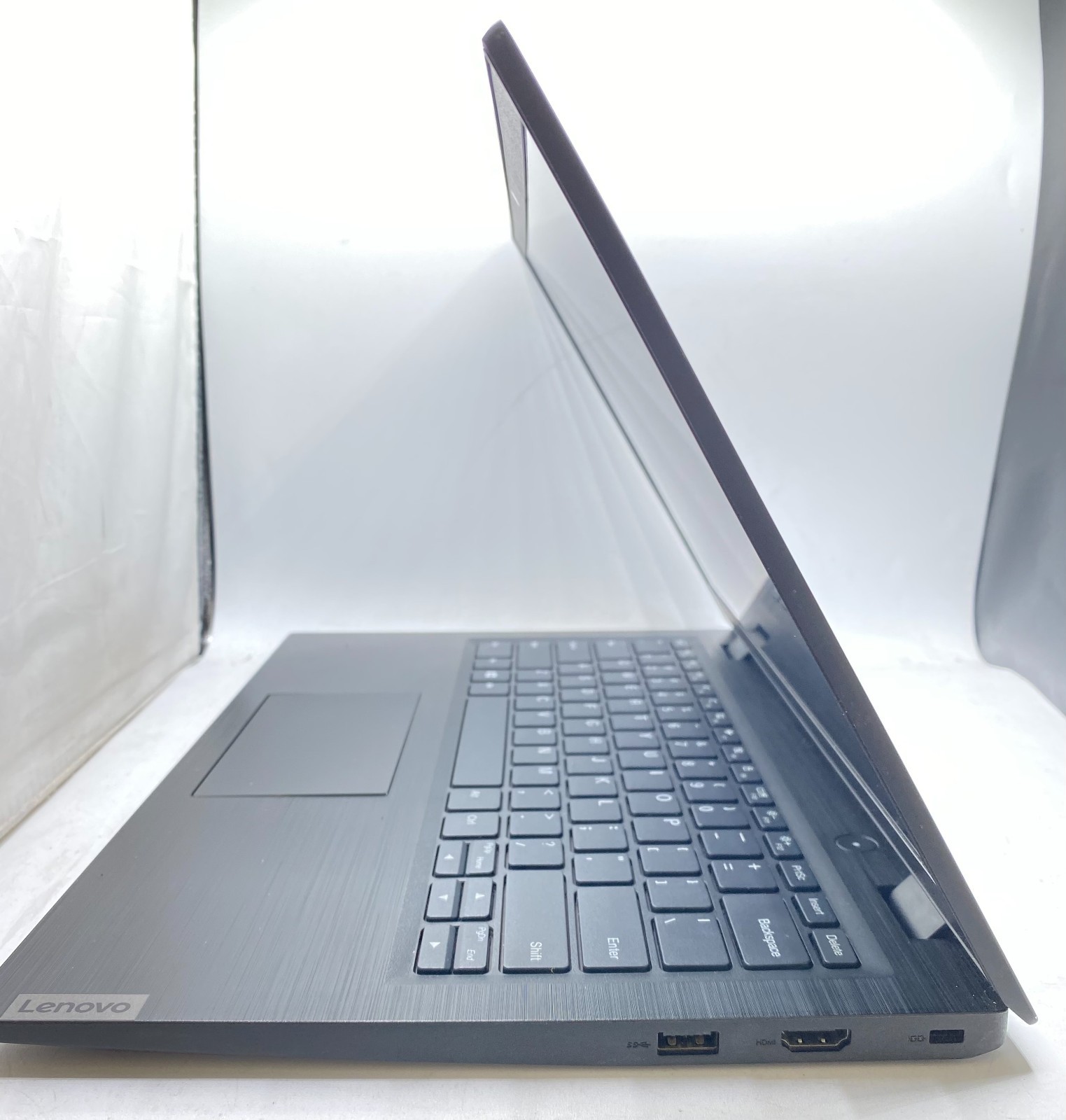 Lenovo 14W 81MQ000JUS 14” FHD Laptop 4GB RAM 64GB eMMC AMD A6-9220C Dual-Core