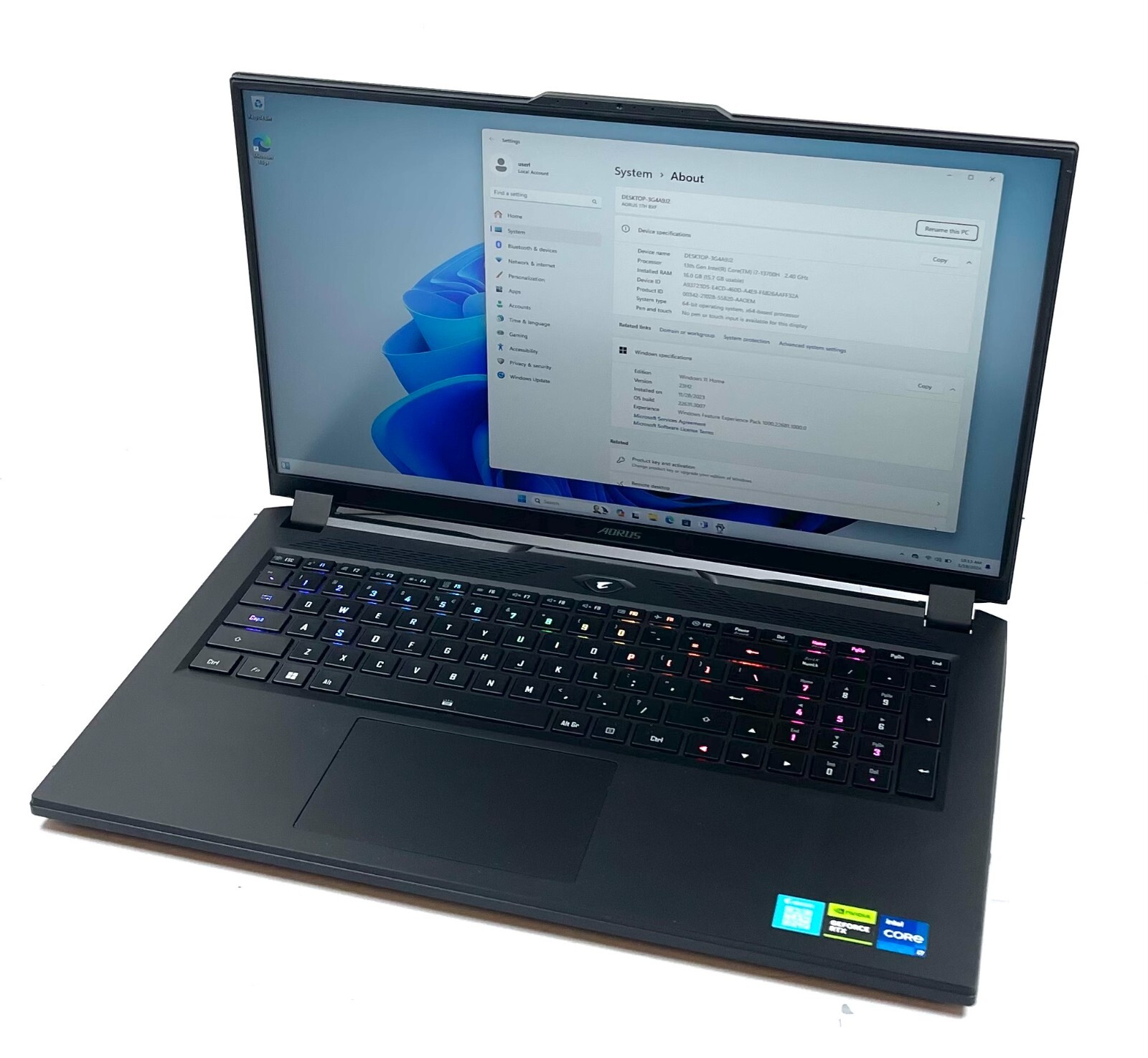 Aorus AORUS 17H 17.3 Laptop Intel i7 13th Gen 2.4Hz 16Gb 1Tb RTX4080 12Gb