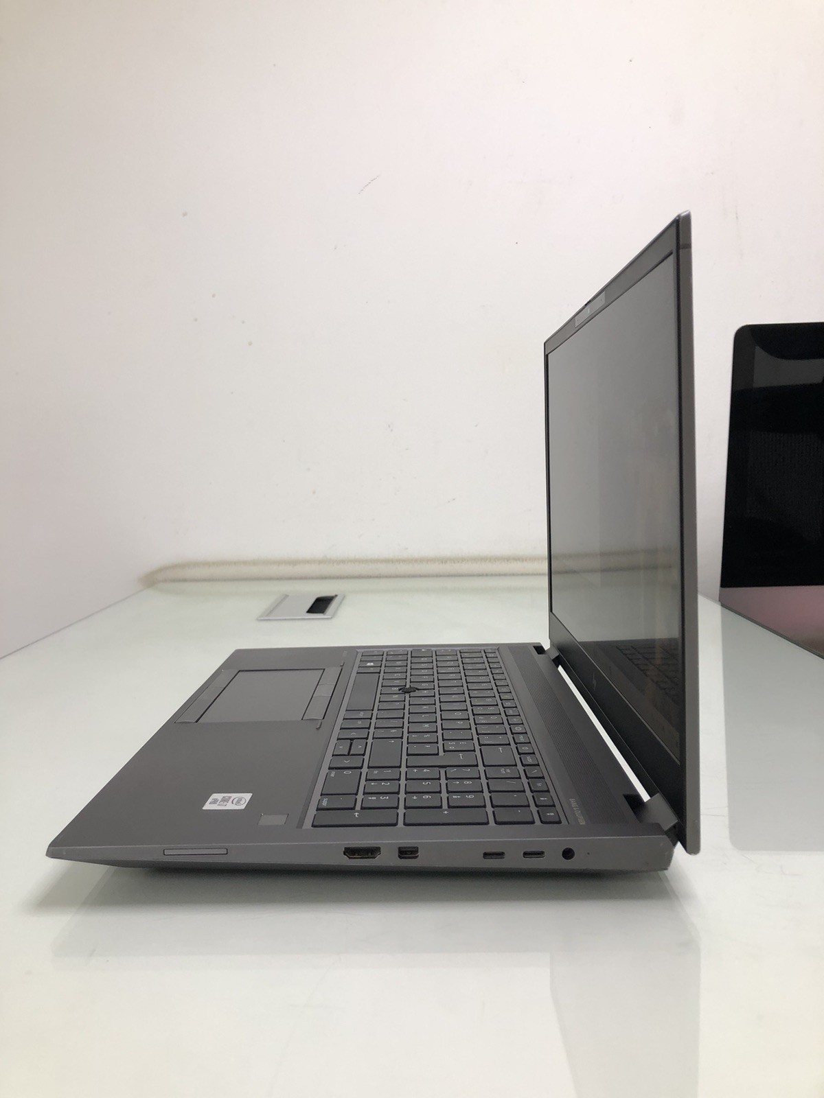 HP ZBook Fury 15 G7 i7 10th Gen 16GB 512GB SSD Quadro T1000 4GB Workstation