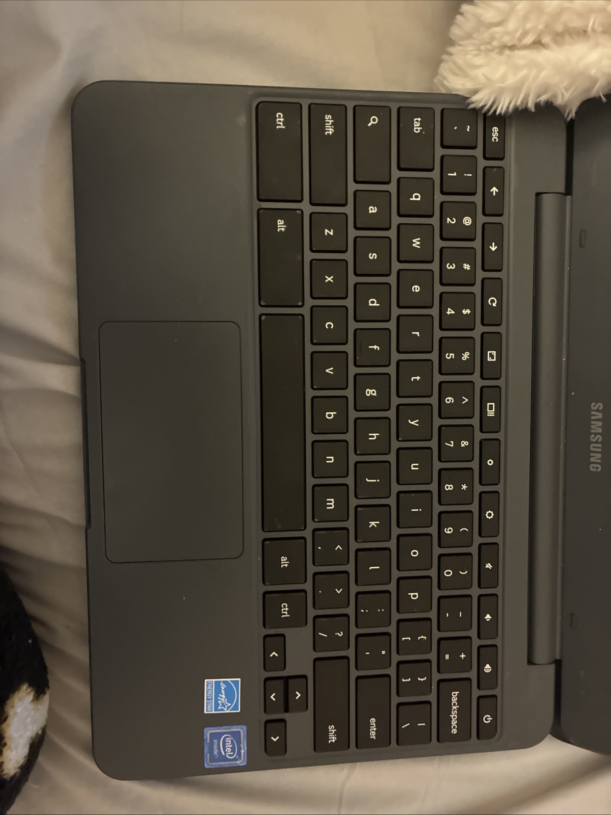 Samsung Chromebook 4 an 11.6-inch Laptop Chrome OS
