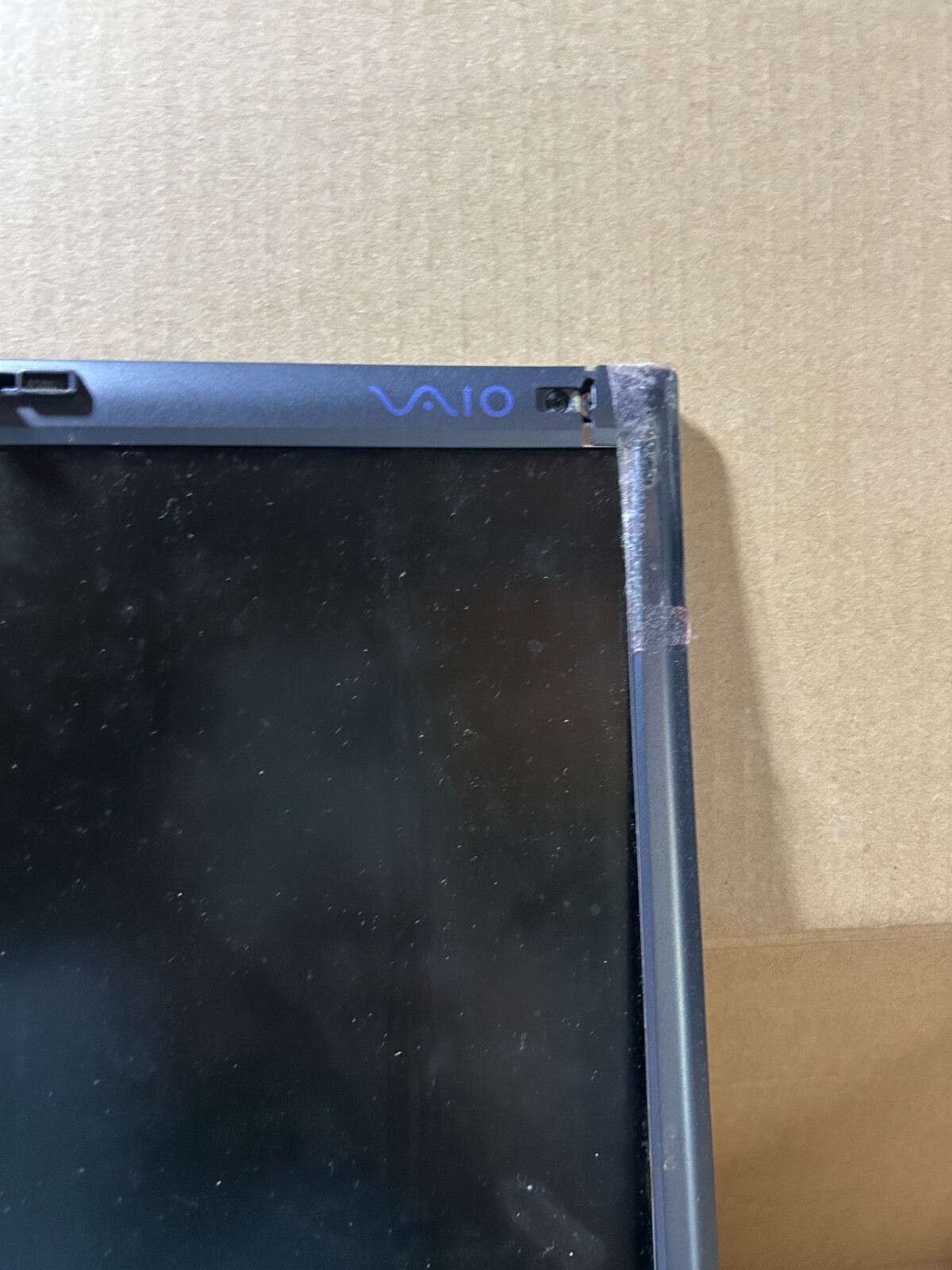 Used – Parts – Sony Vaio PCG-8L2L Laptop – Intel Pentium 4 – 1GB RAM – No HDD