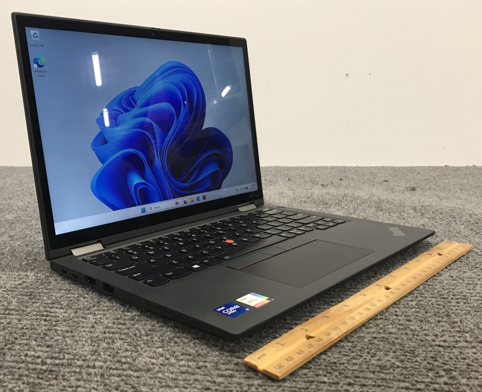 Lenovo ThinkPad X13 Yoga Gen 2 13.3″ 2-in-1 Laptop i7-1185G7 16GB RAM 512GB NVMe