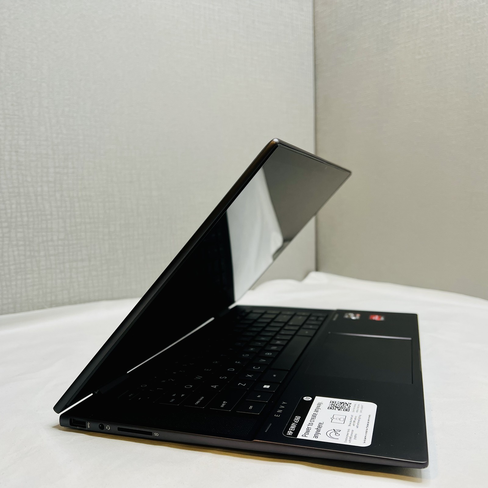 HP ENVY x360 2in1 Laptop, 15.6″ Touch, Ryzen 5 5625U, 8GB, 256GB SSD *Pls READ*