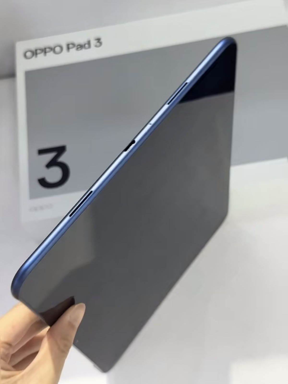 Oppo Pad 3 11.61″ 8MP Mediatek Dimensity 8350 9520mAh Wi-Fi Android 15