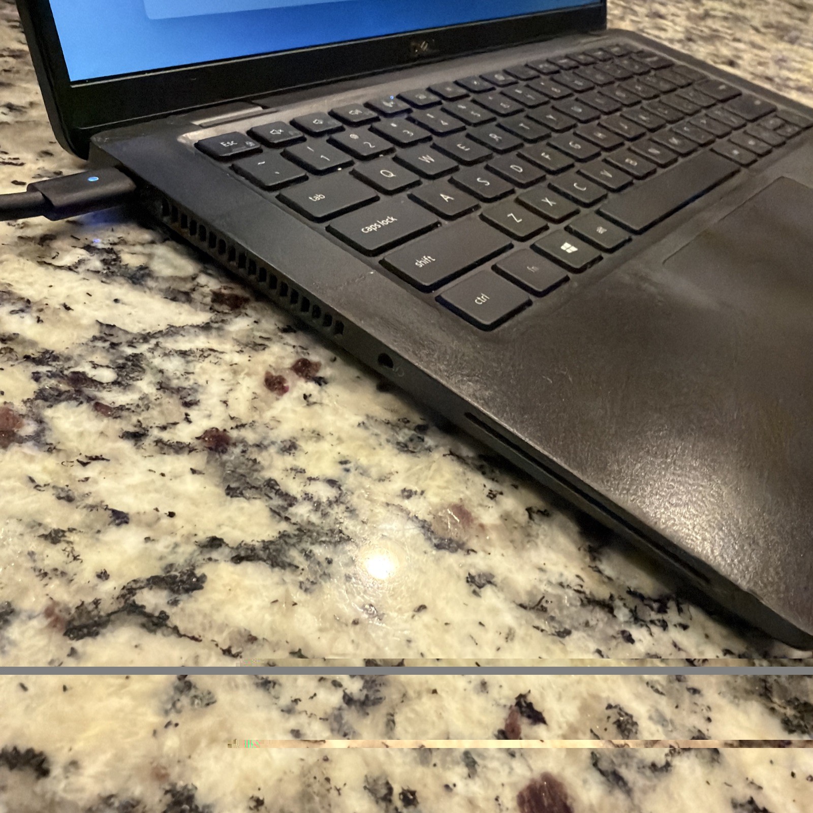 Dell Laptop Latitude 7420 14″ (Intel Core i7 11th Gen., 16GB RAM, 512GB SSD)…