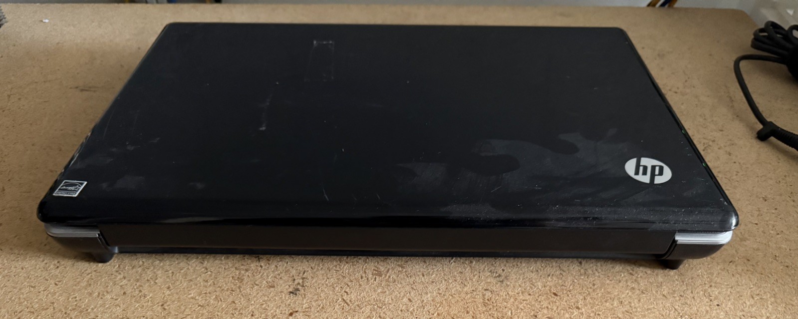 HP G61-429WM AMD Sempron M120 2100MHz 4 GB RAM NO HDD, NO Battery, NO Power Cord