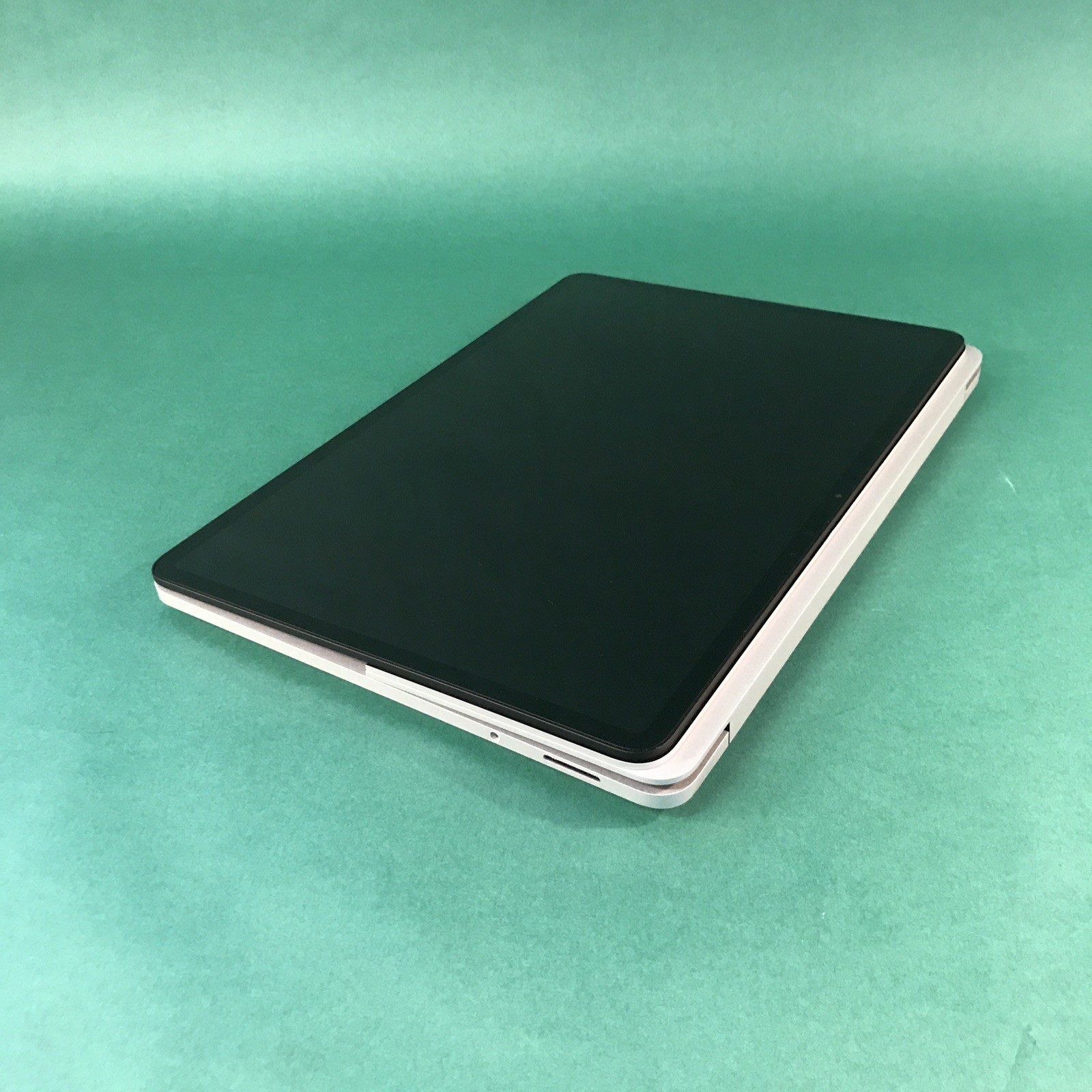 Microsoft Surface Laptop Studio 1964 i7-11370H 32GB RAM 2TB NVME RTX 3050 W11Pro