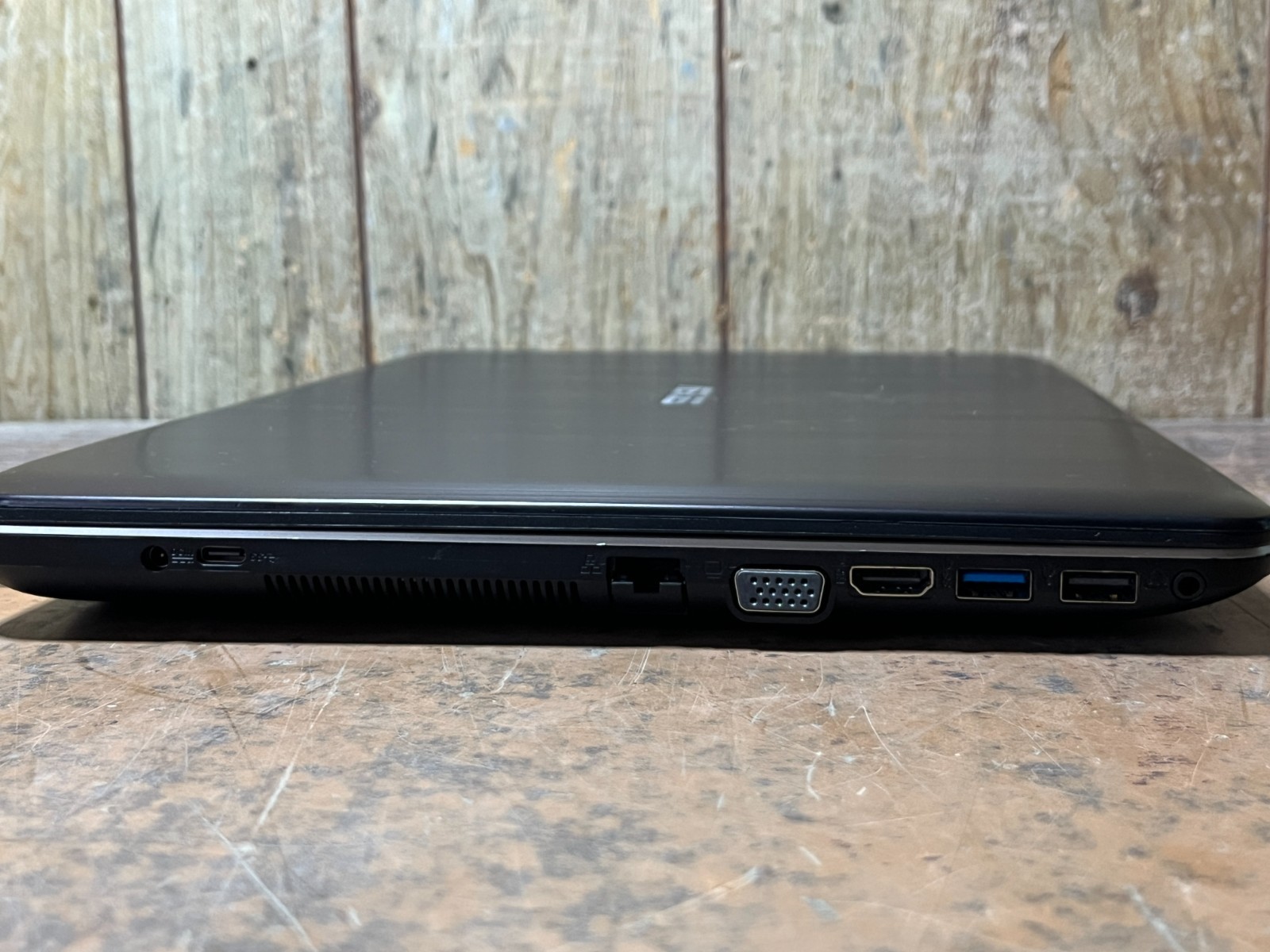 ASUS X541N 15.6″ Laptop Intel Pentium CPU 4GB RAM DVDRW HDMI Webcam NO HDD