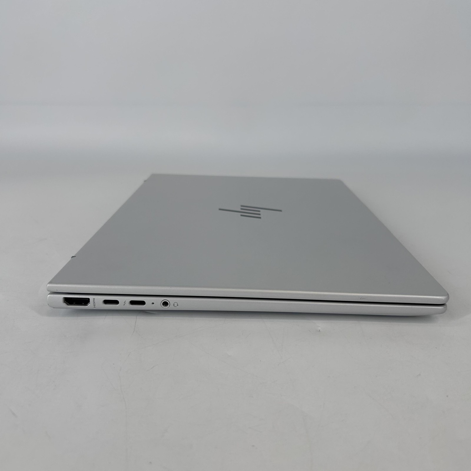 HP Elitebook 1040 G11 14 FHD+ TOUCH 1.4 GHz Ultra 7 155H 16GB 512GB SSD Good