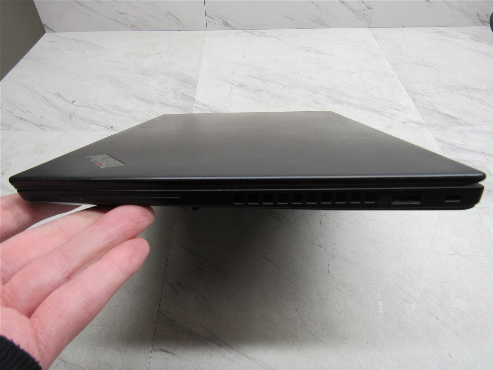 Lenovo ThinkPad X13 Gen 1 13.3″ Laptop Intel i7-10610U 1.80 GHz 8GB RAM