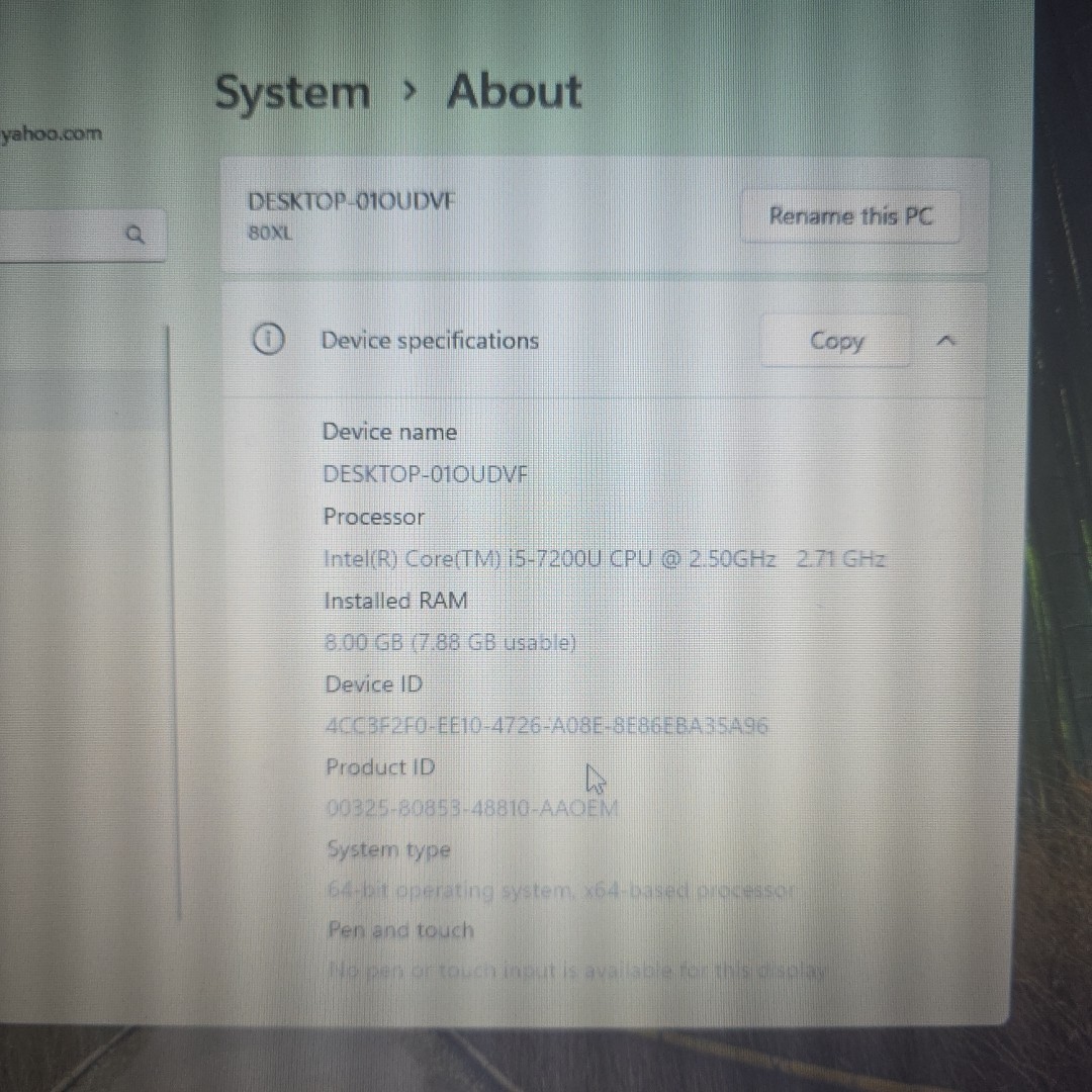 Lenovo IdeaPad 80XL 320-15IKB 15.6″ Laptop 2.5GHz Core i5-7200U 8GB RAM 1TB (BAR