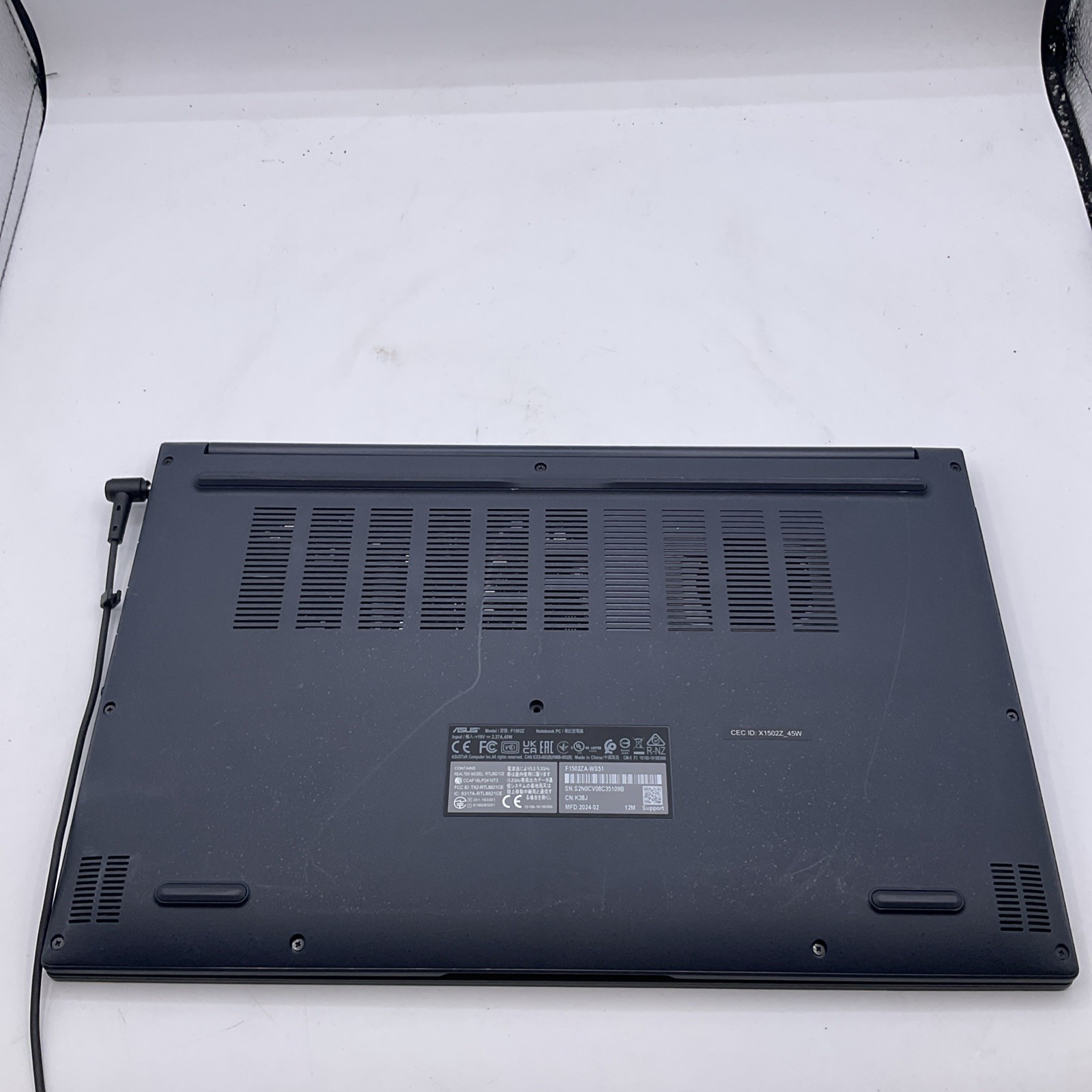 ASUS Vivobook F1502ZA-WS51 15.6″ i5-1235U 8GB RAM With Dell Backpack PO1520P