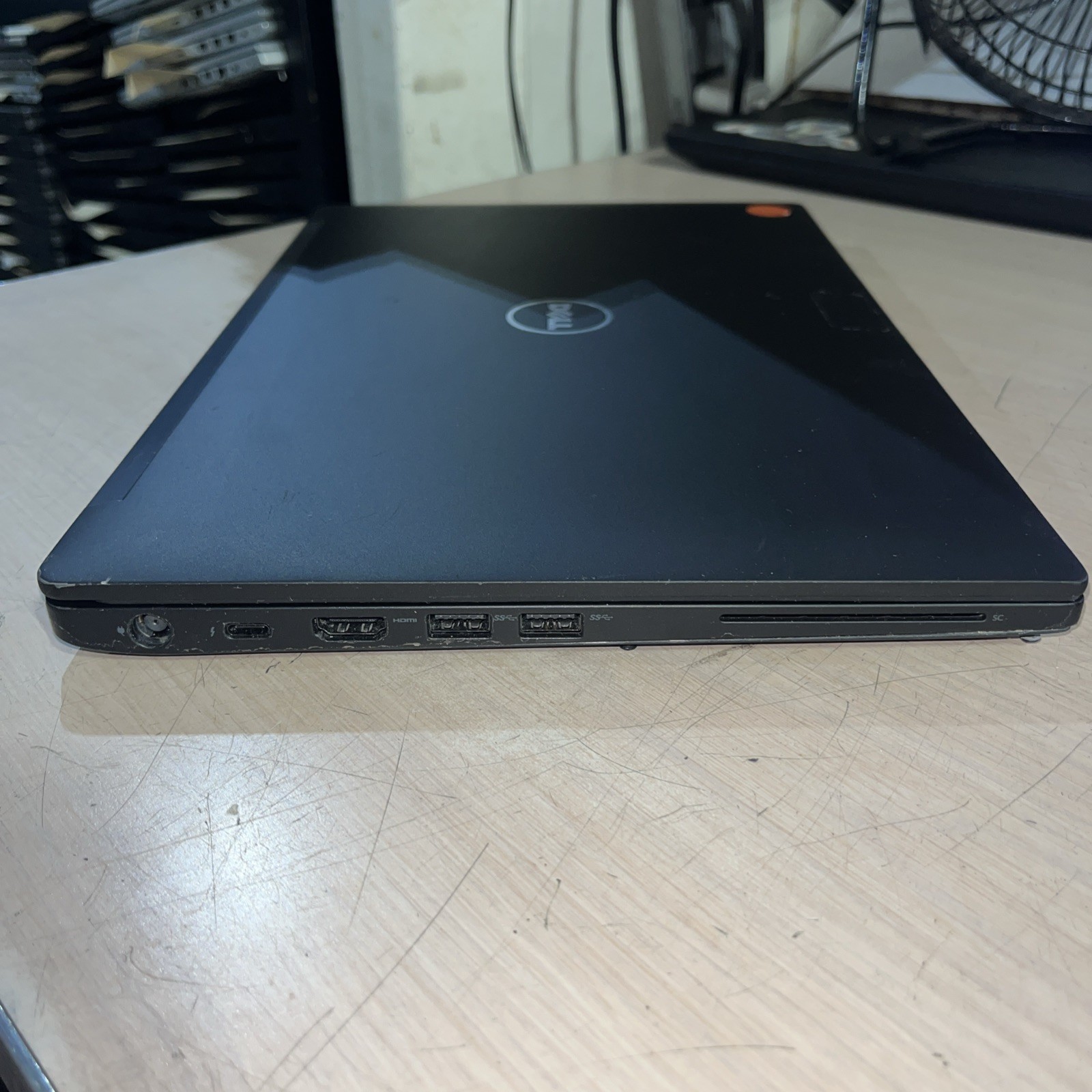 DELL LATITUDE 7480 INTEL CORE I7-7600U 8GB RAM NO HD :