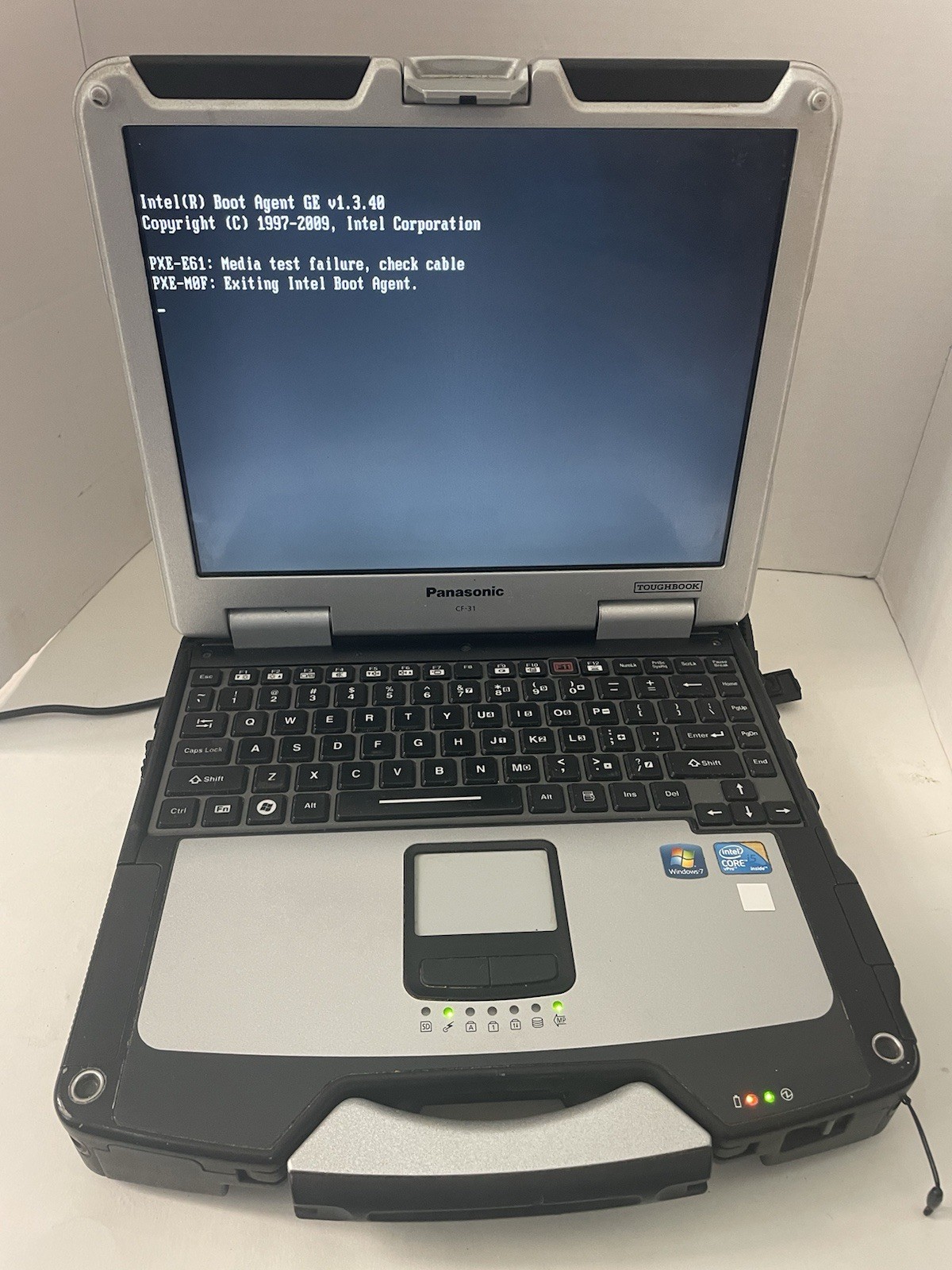 Lot 2 Panasonic CF-31 Core i3-2310M 2.10GHz 4GB RAM – No HHD – With Battery